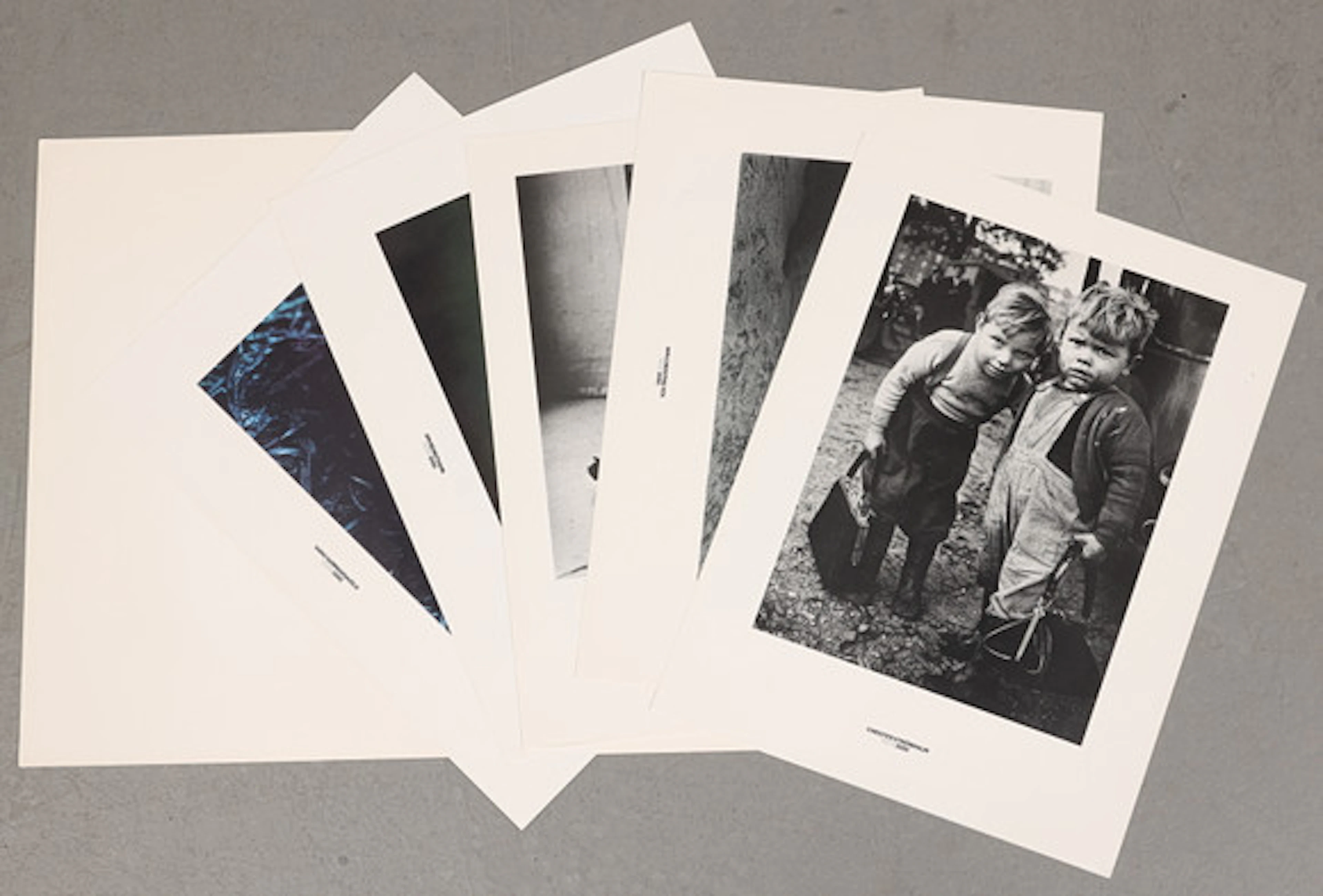 FOTOREPRODUKTIONER, Fem fotografier, Foto …