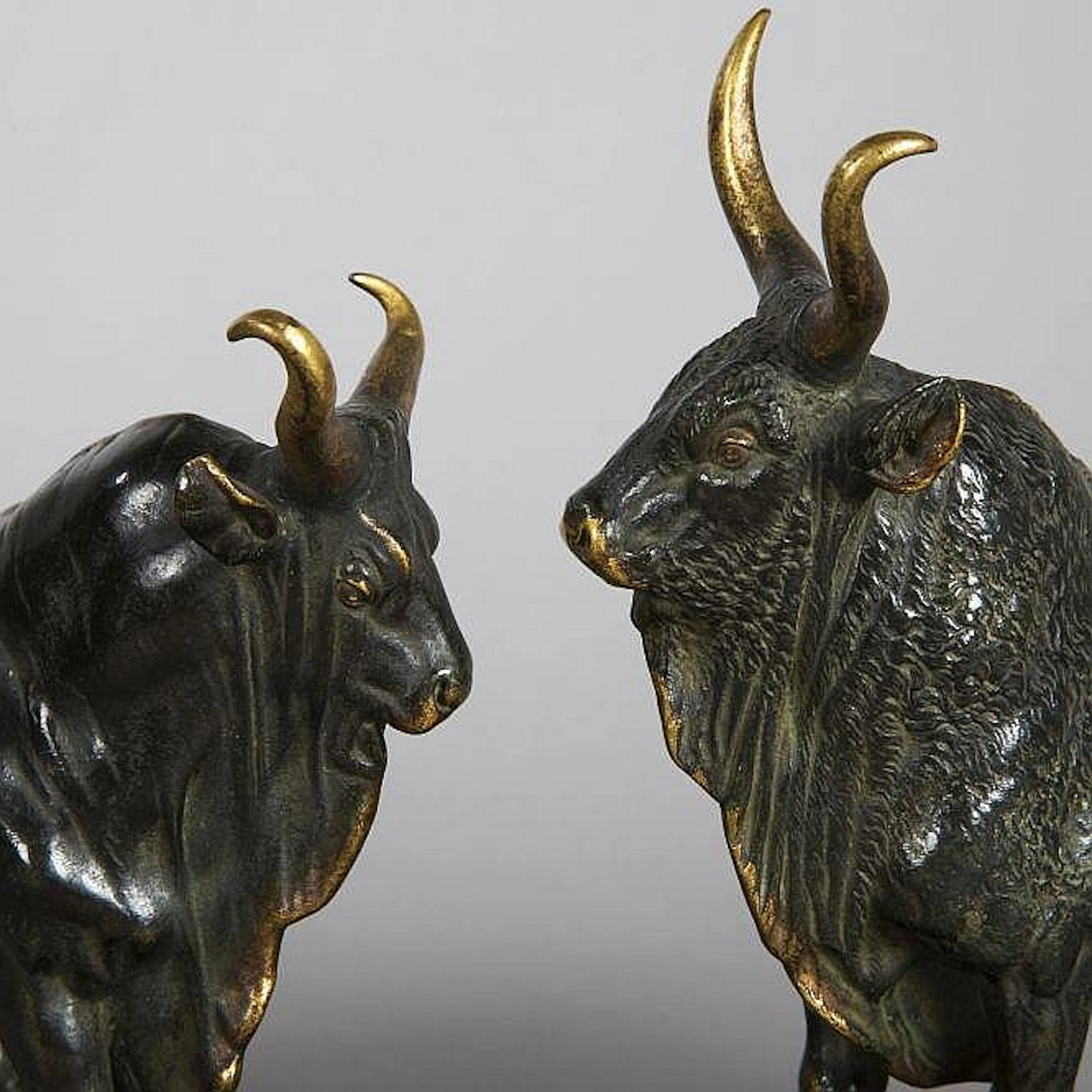 After Jean-Baptiste, known as Auguste CLESINGER. Two bulls in bronze