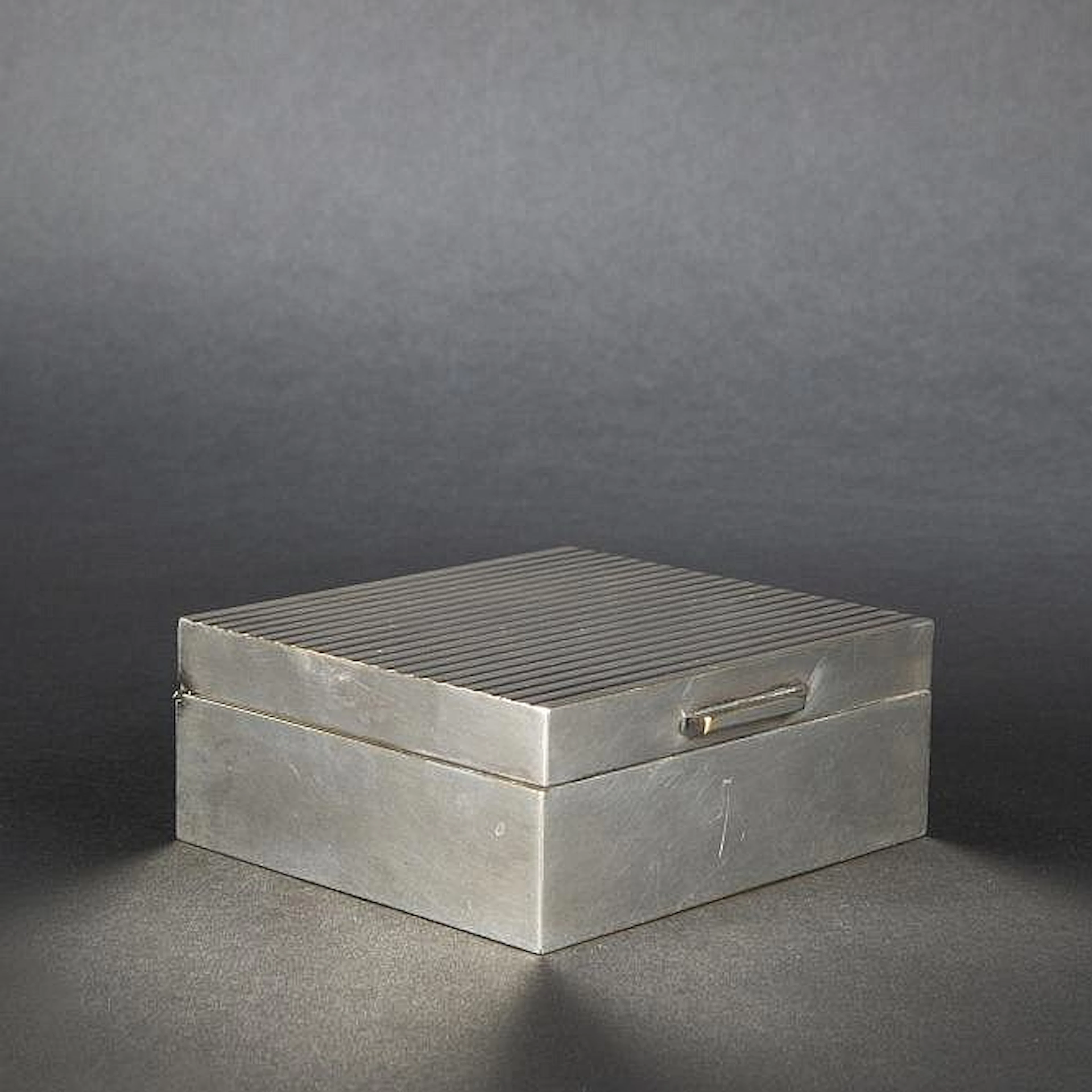 Pierre Balmain, Paris. Silver-plated cigarette case