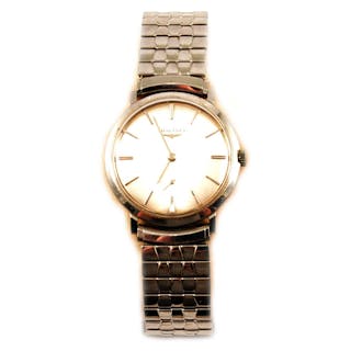 Longines - a gentleman's vintage stainless steel wristwatch.
