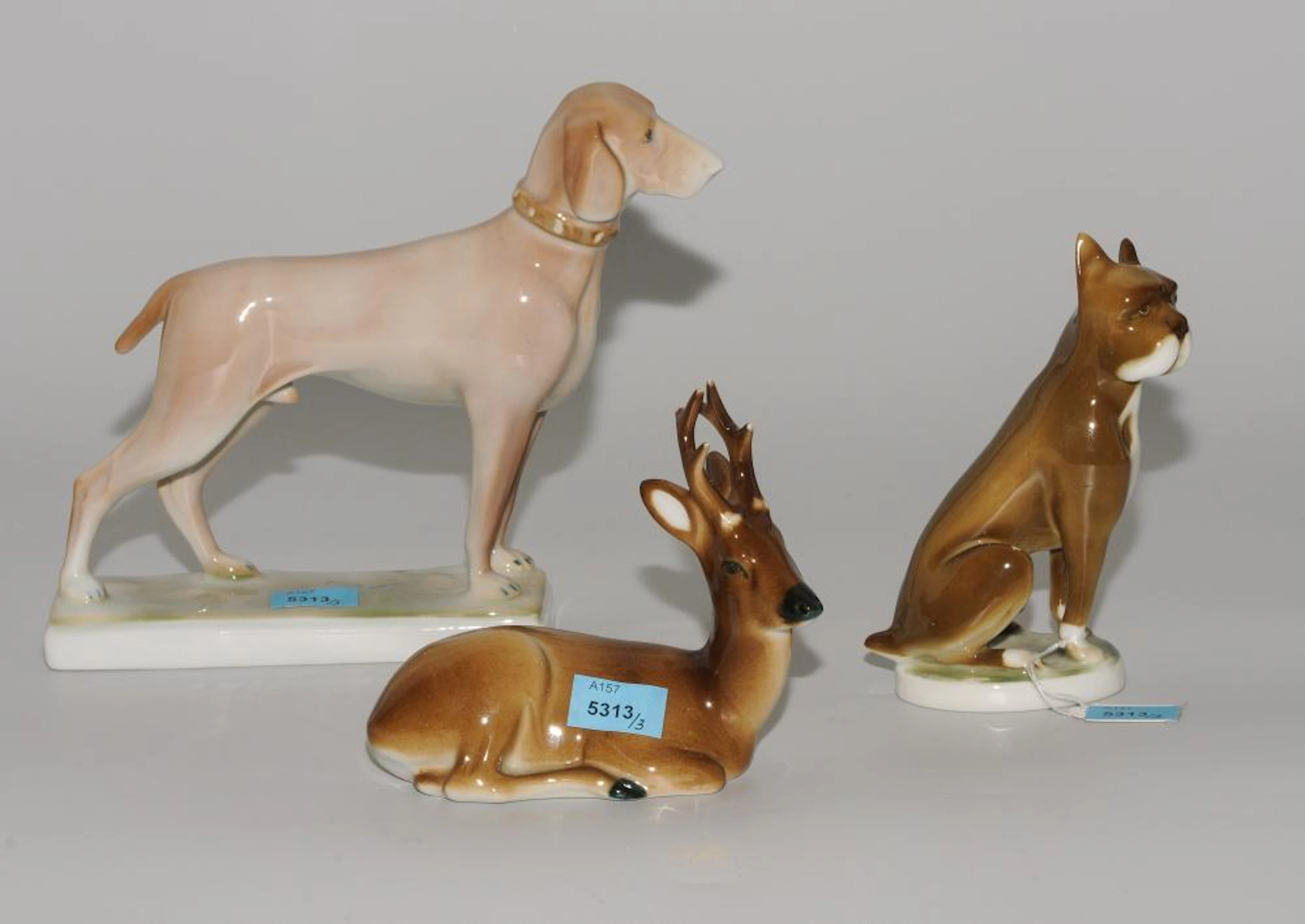 ZSOLNAY, PÉCS, 3 TIERFIGUREN