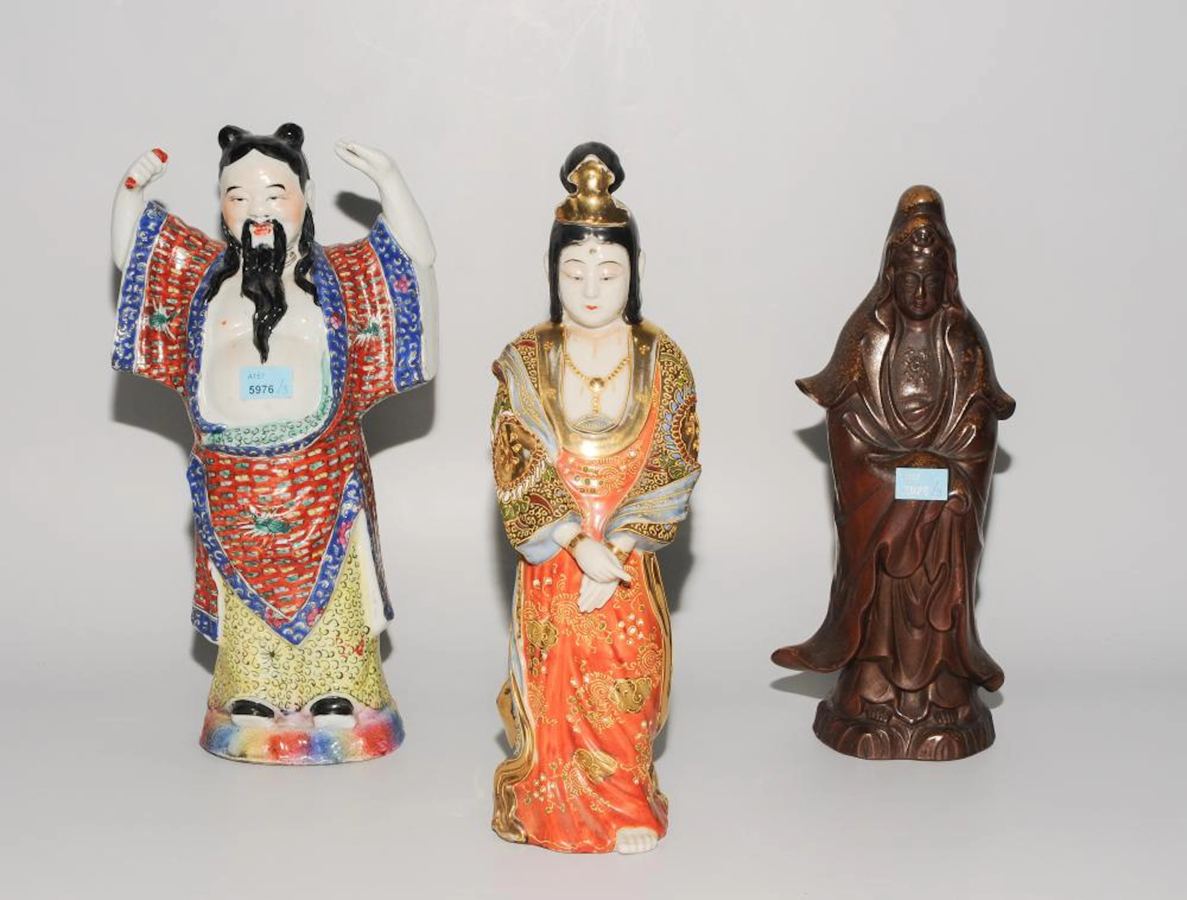 LOT: 3 KERAMIK-FIGUREN