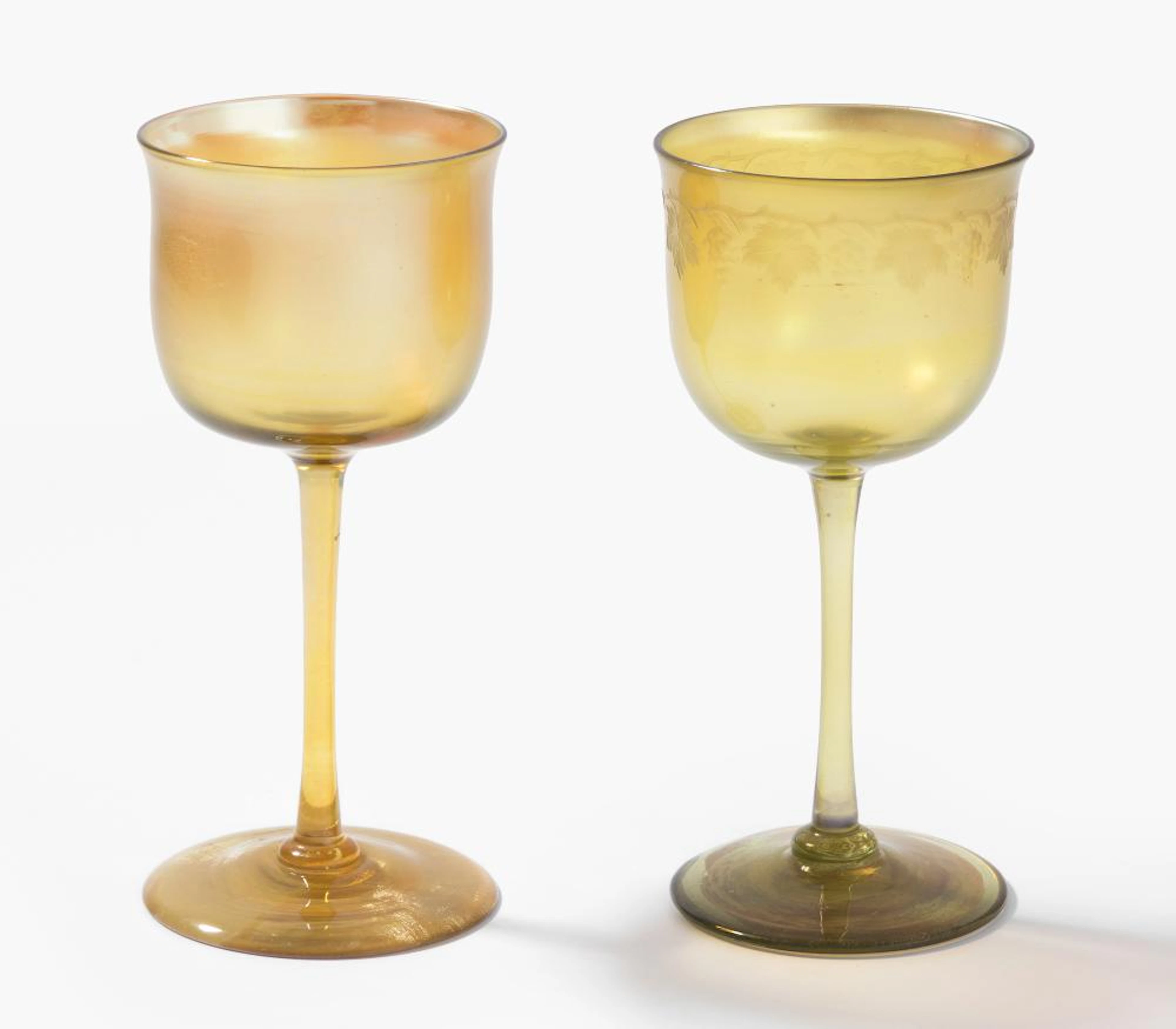 LOUIS COMFORT TIFFANY, 2 KELCHGLÄSER