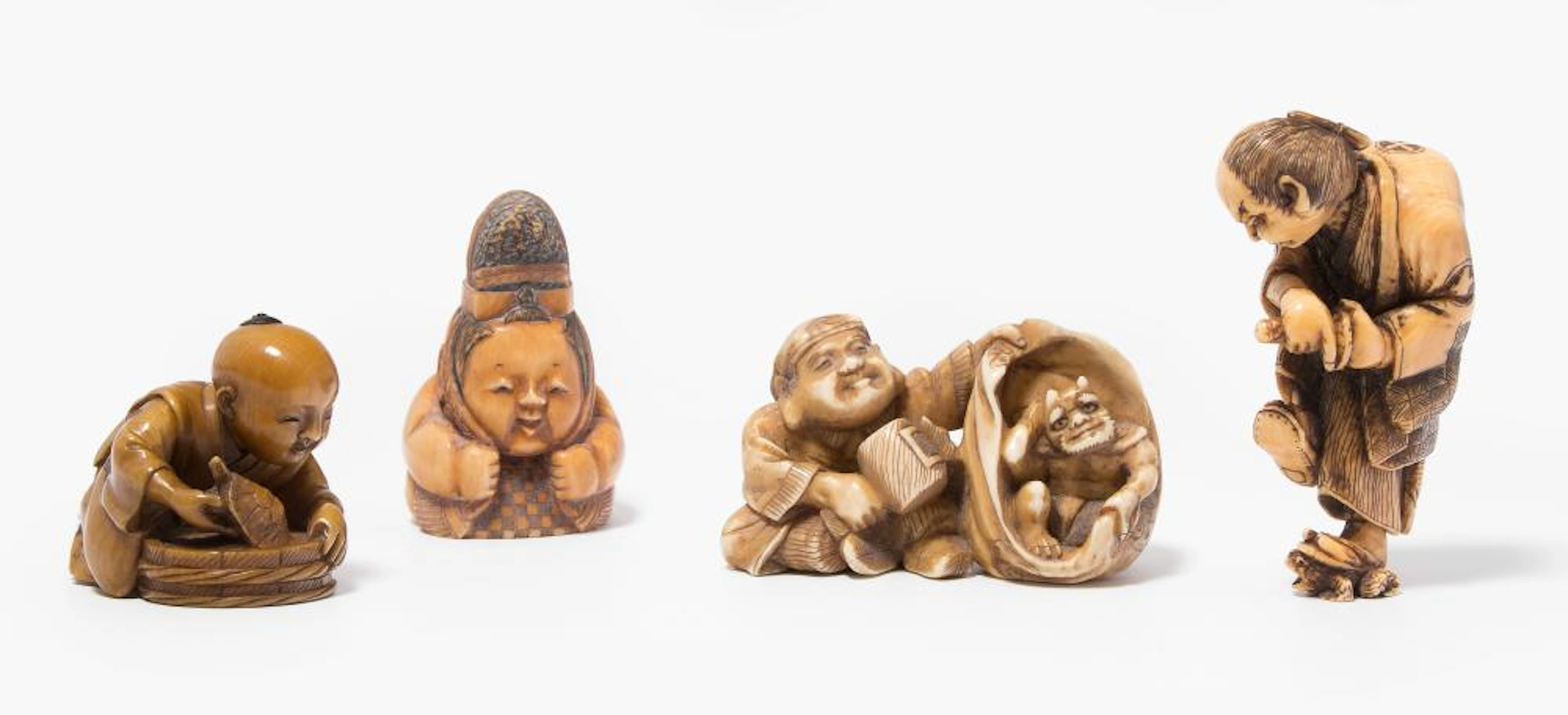 LOT: 4 NETSUKE