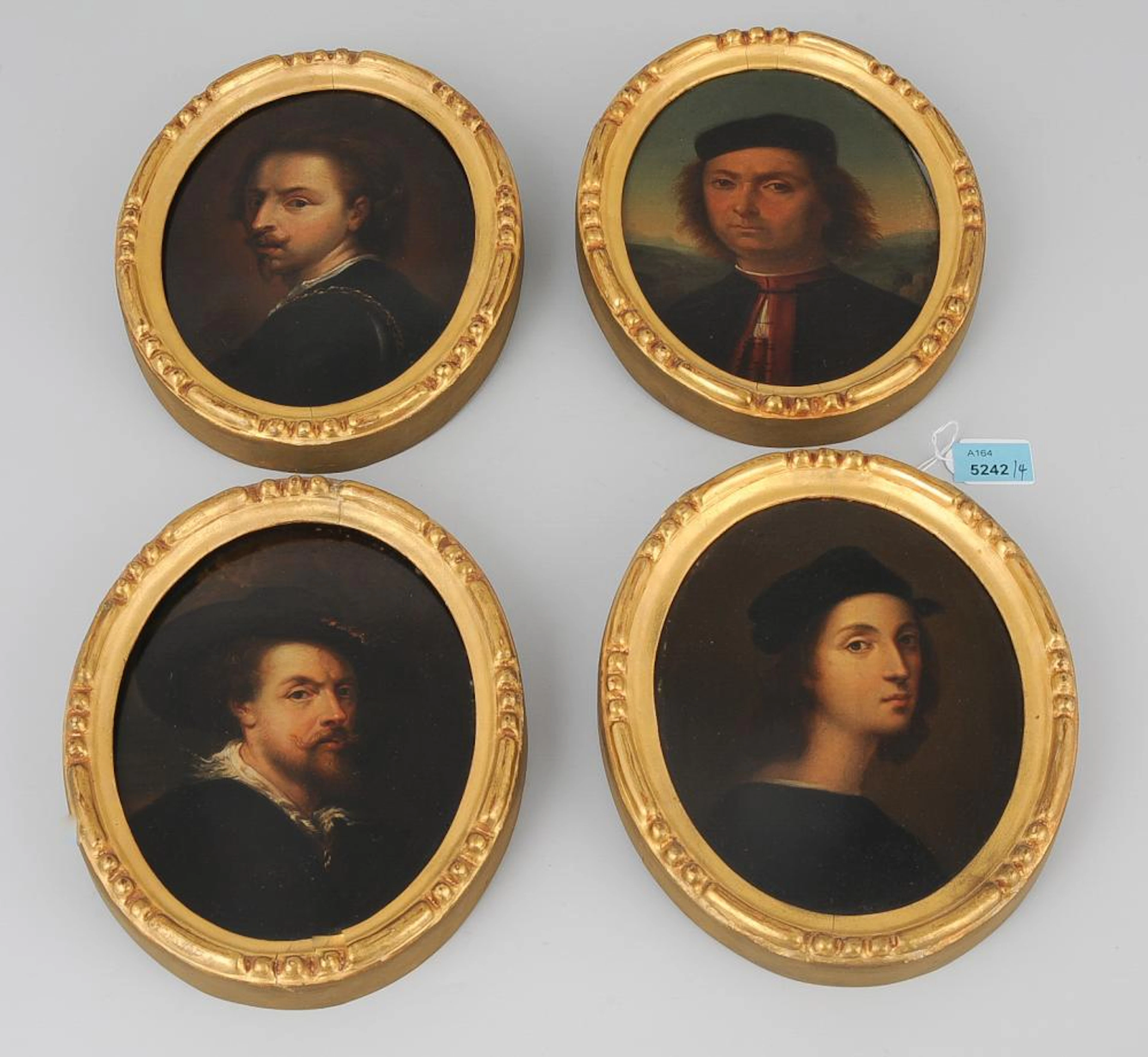 LOT: 4 PORTRÄTMINIATURE