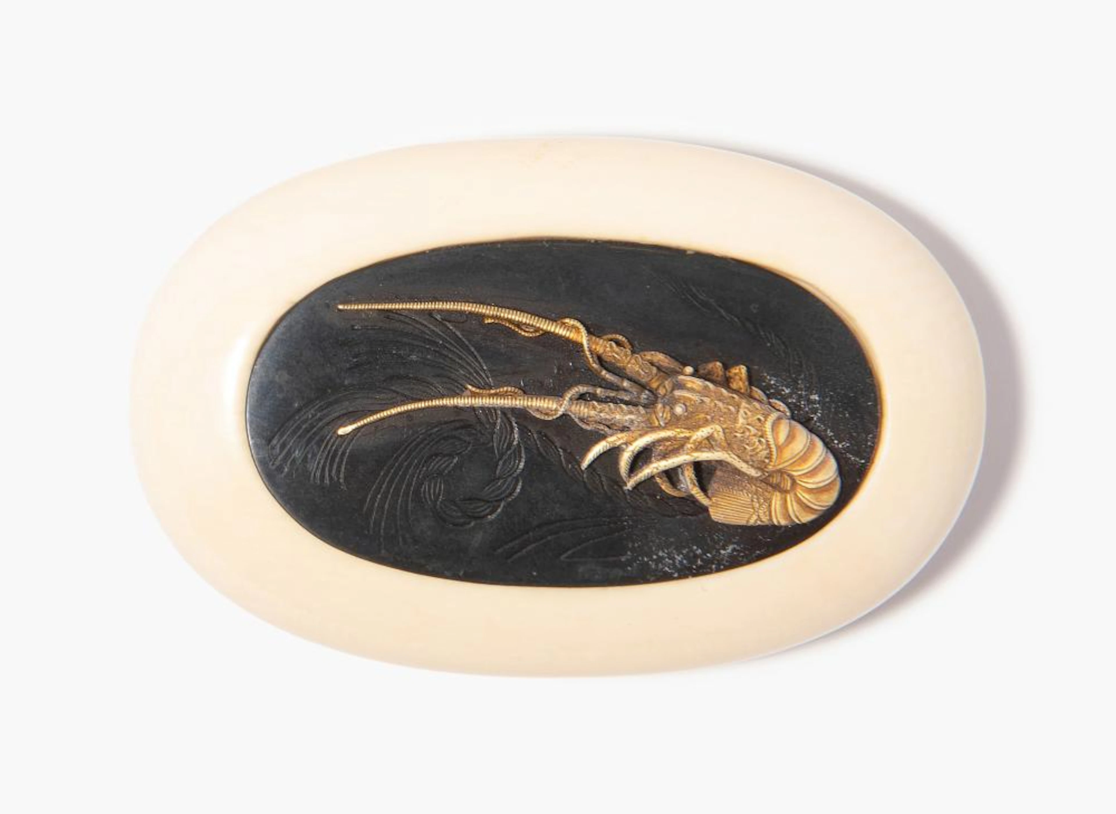 KAGAMIBUTA-NETSUKE