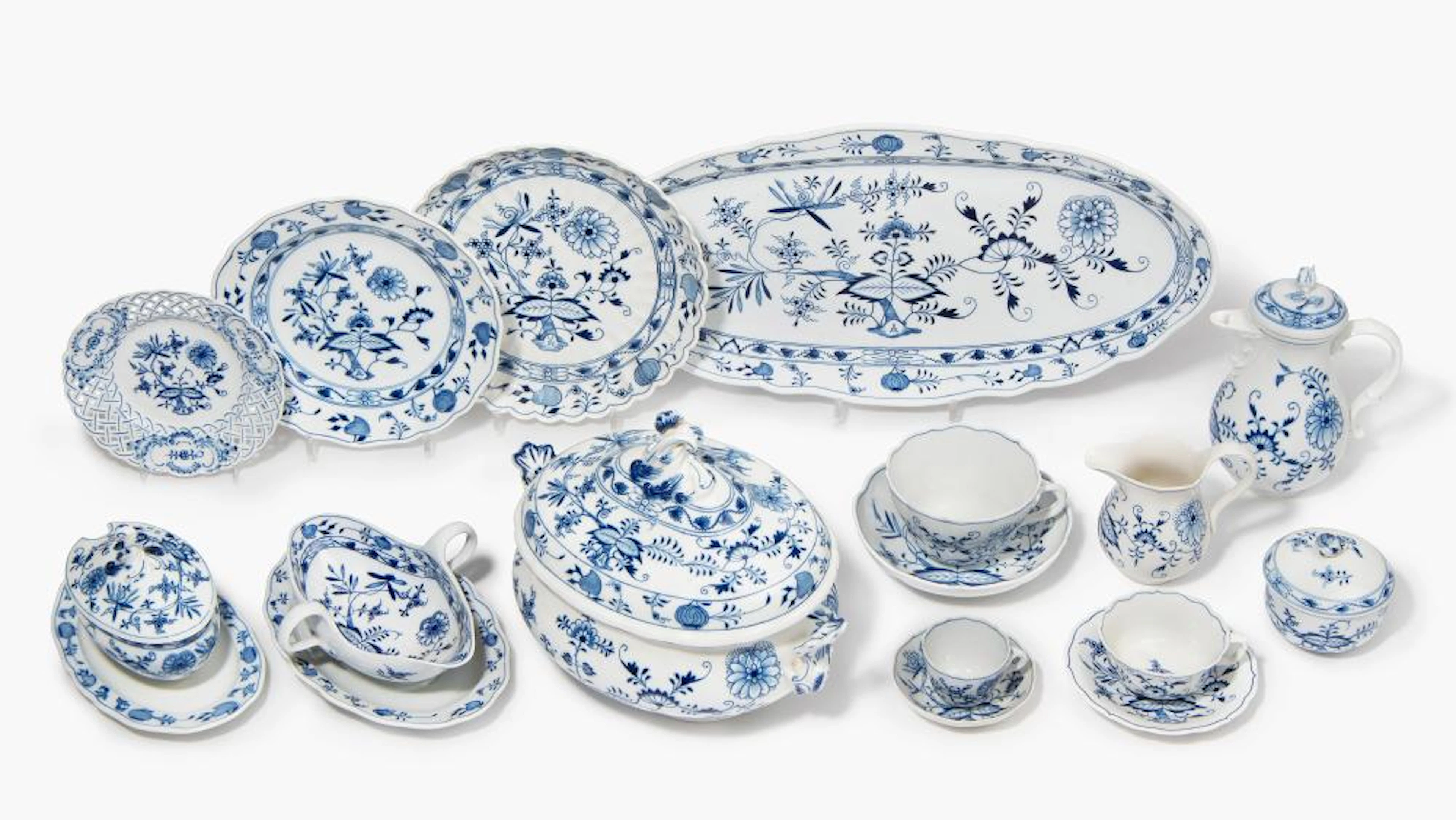MEISSEN, TAFEL- UND KAFFEESERVICE