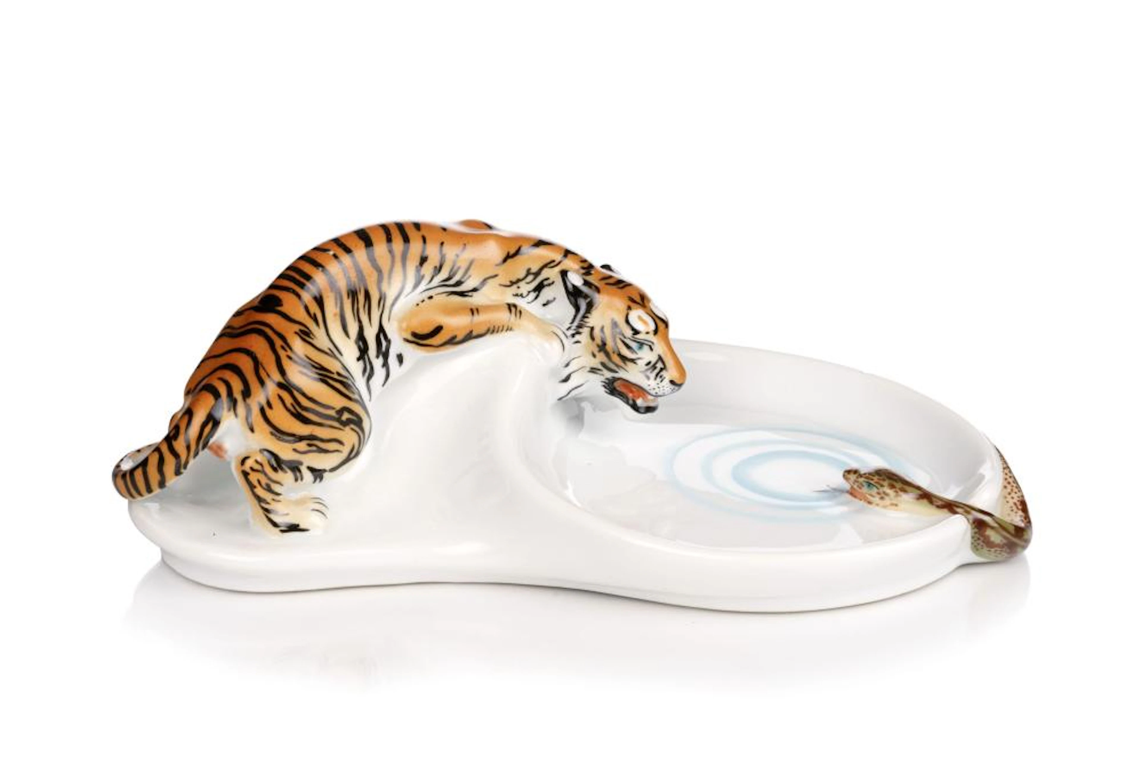 Aschenschale mit Tiger und Schlange