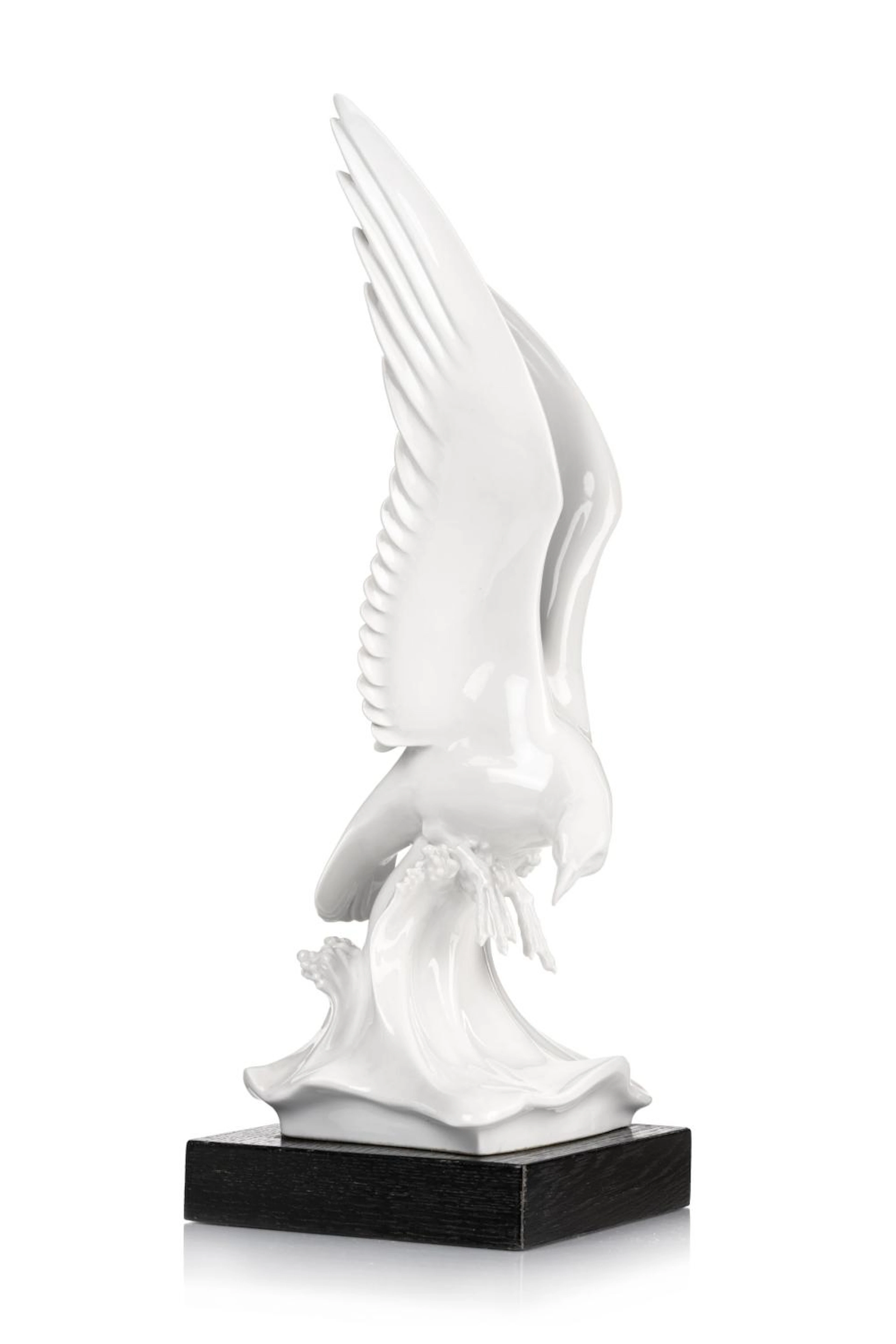 Möwe auf einer Welle. Max Esser für Meissen. 1937.