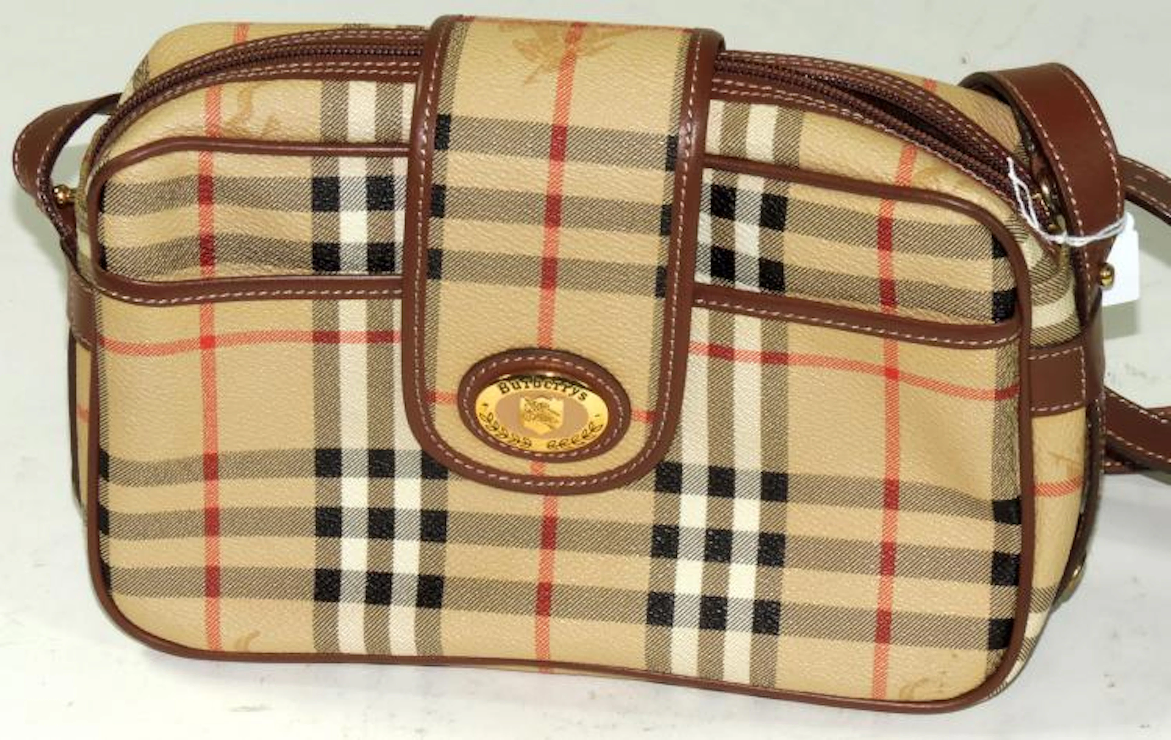 BURBERRY. HANDBAG