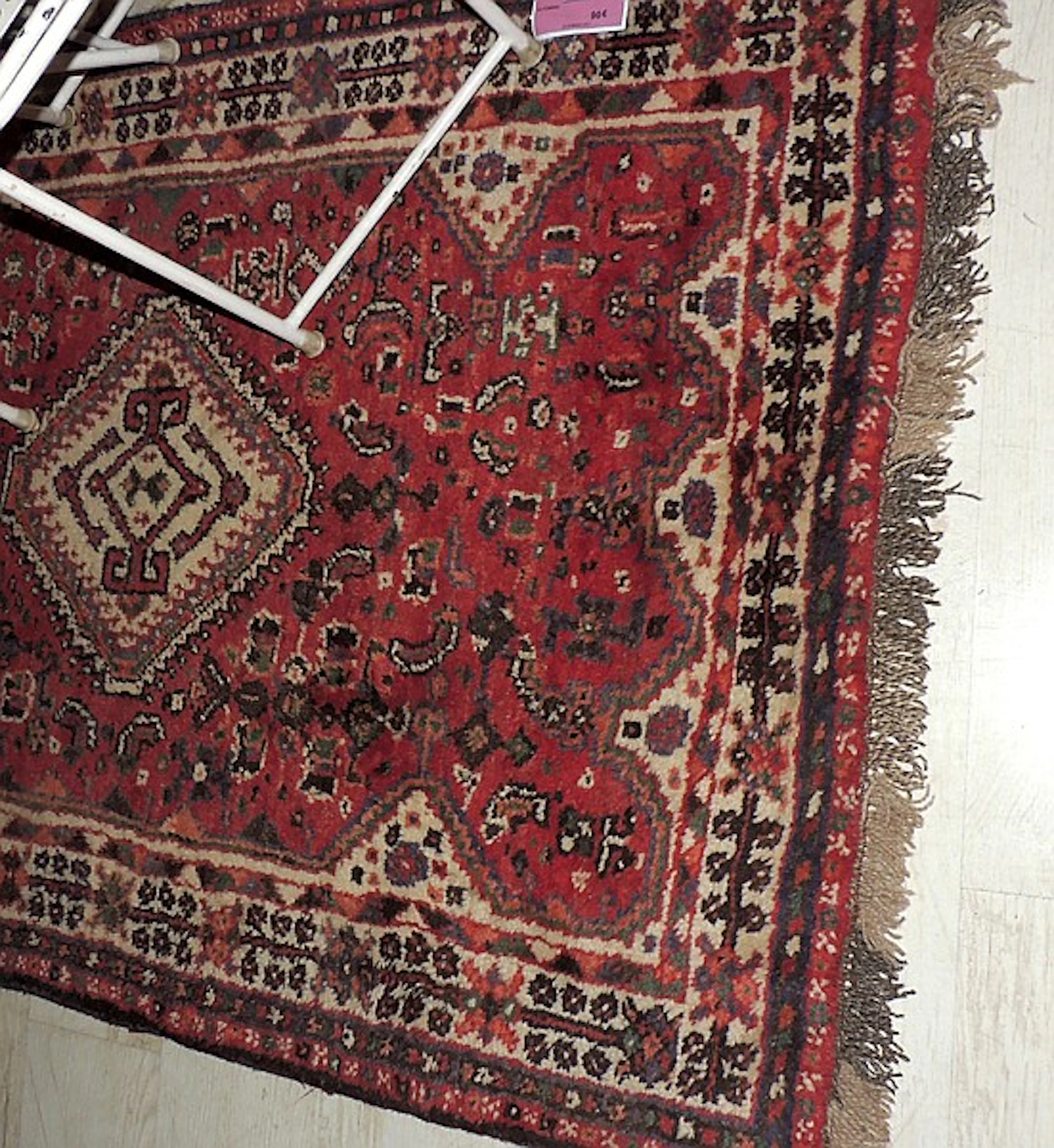 HAND KNOTTED WOOL IRANIAN RUG FROM SHIRAZ