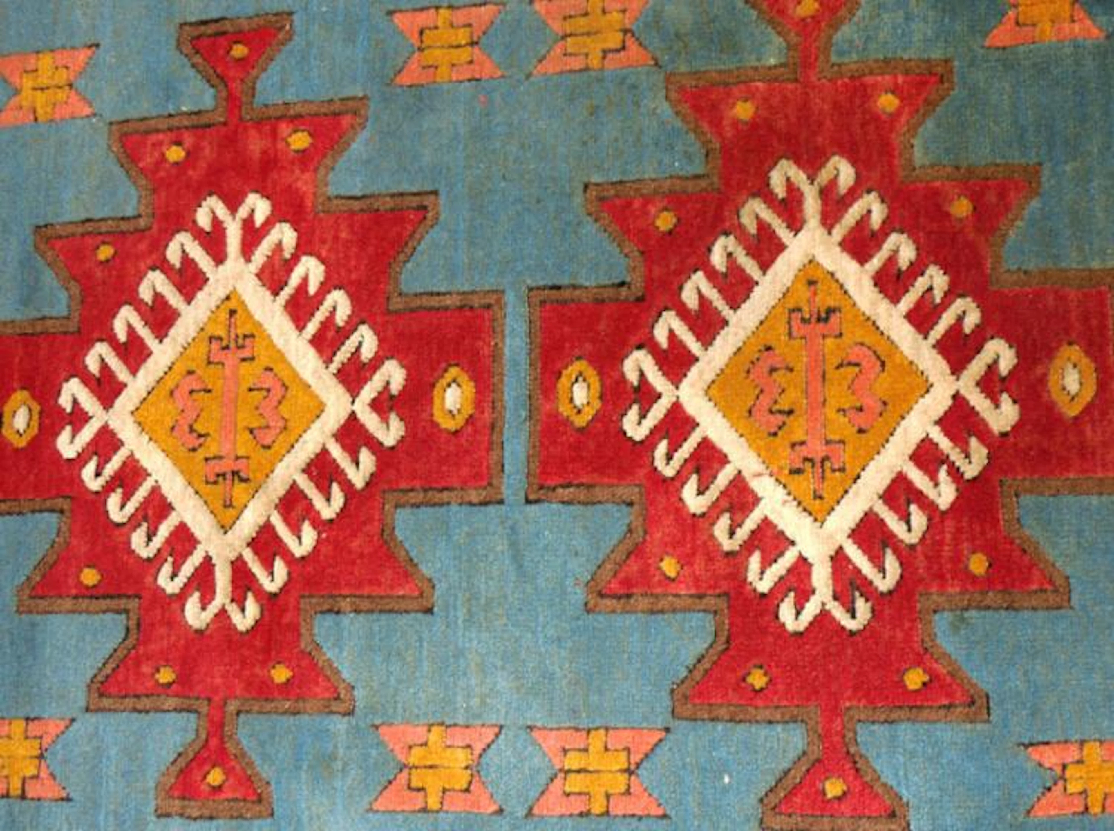 TURKISH HANDKNOTTED WOOL RUG