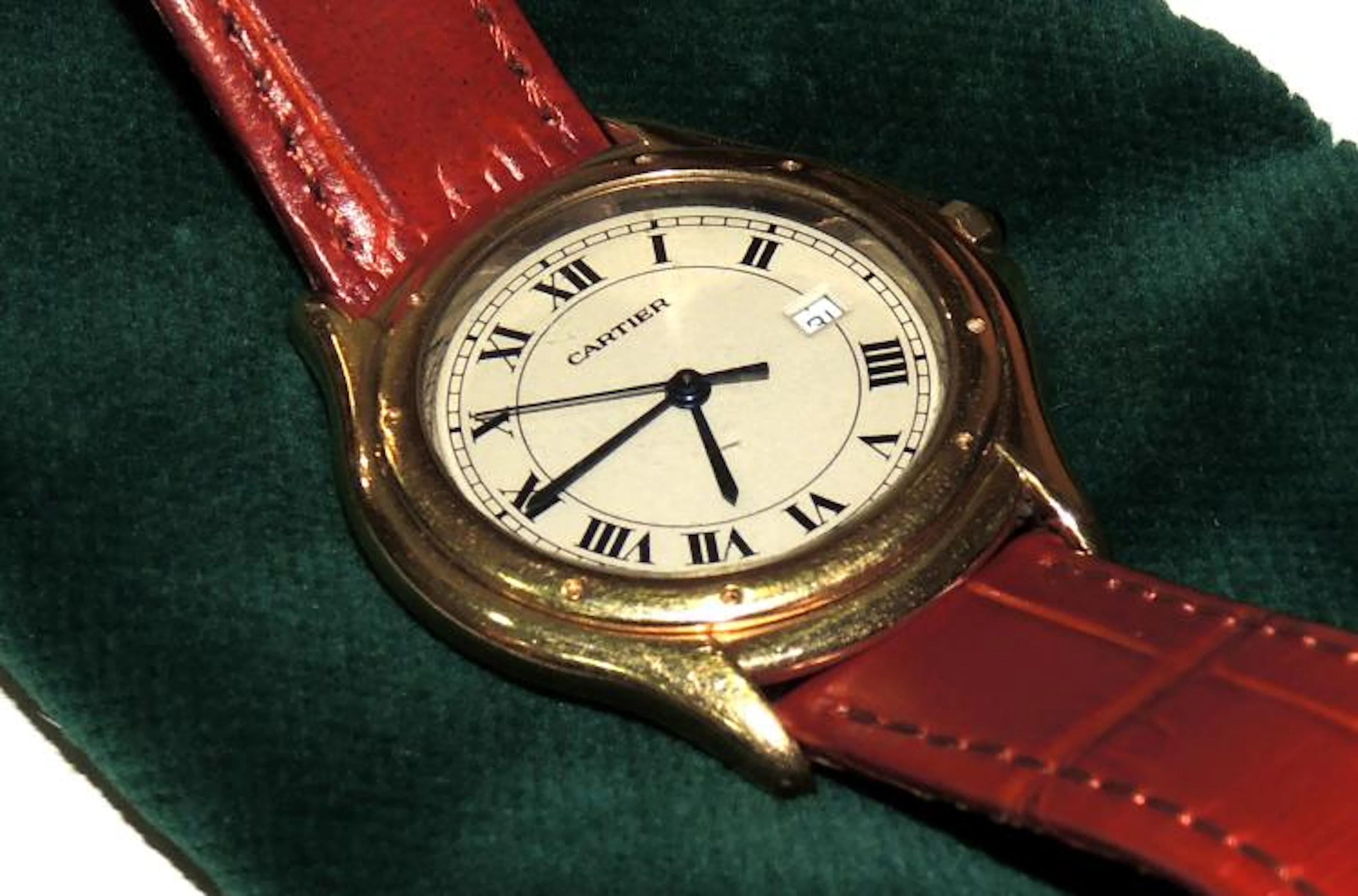 WATCH CARTIER MODEL COUGAR Quartz, lady's. with leather strap