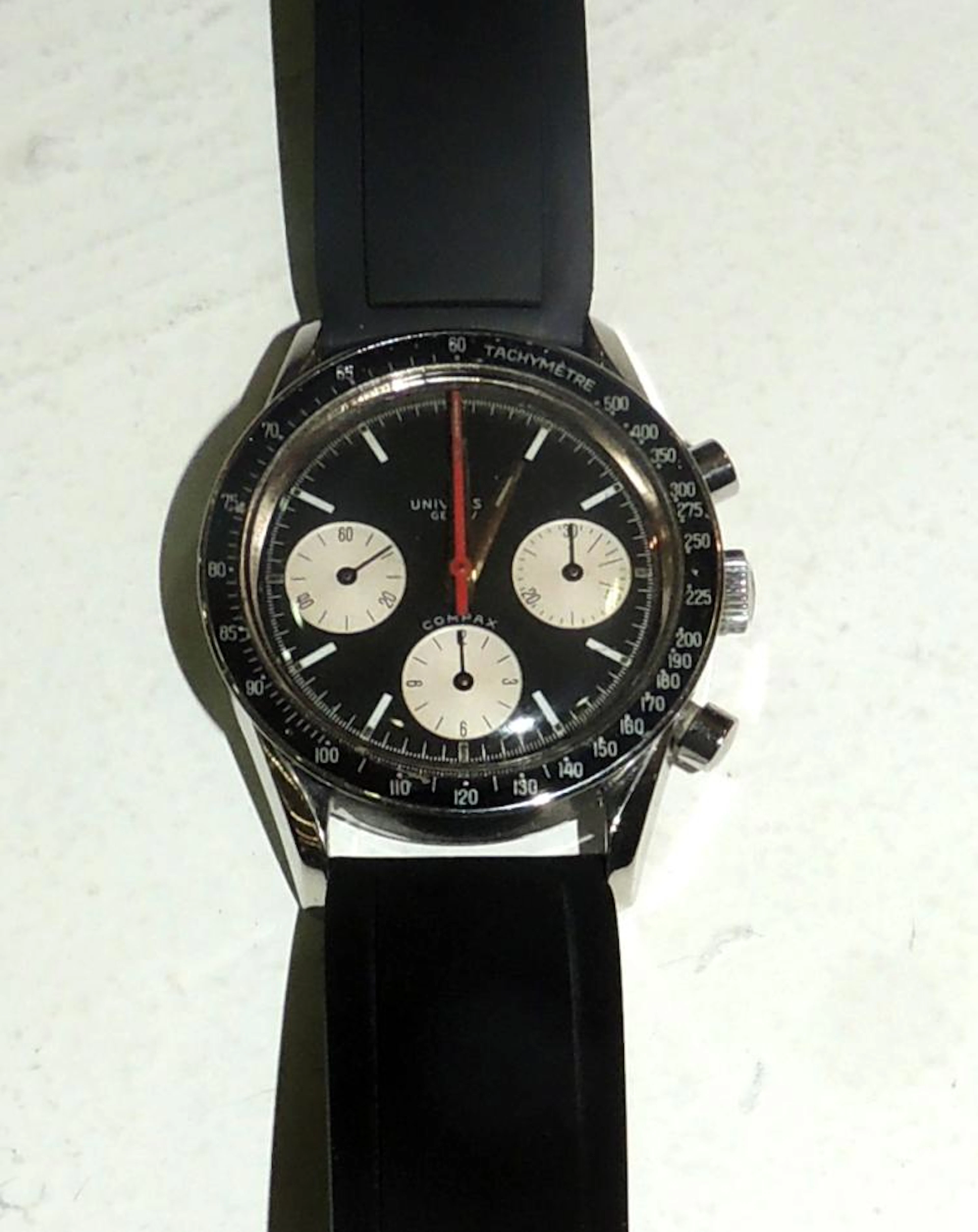 UNIVERSAL COMPAX CLOCK 885103/01 "Evil Nina" Serial nº 2354842. with steel case.