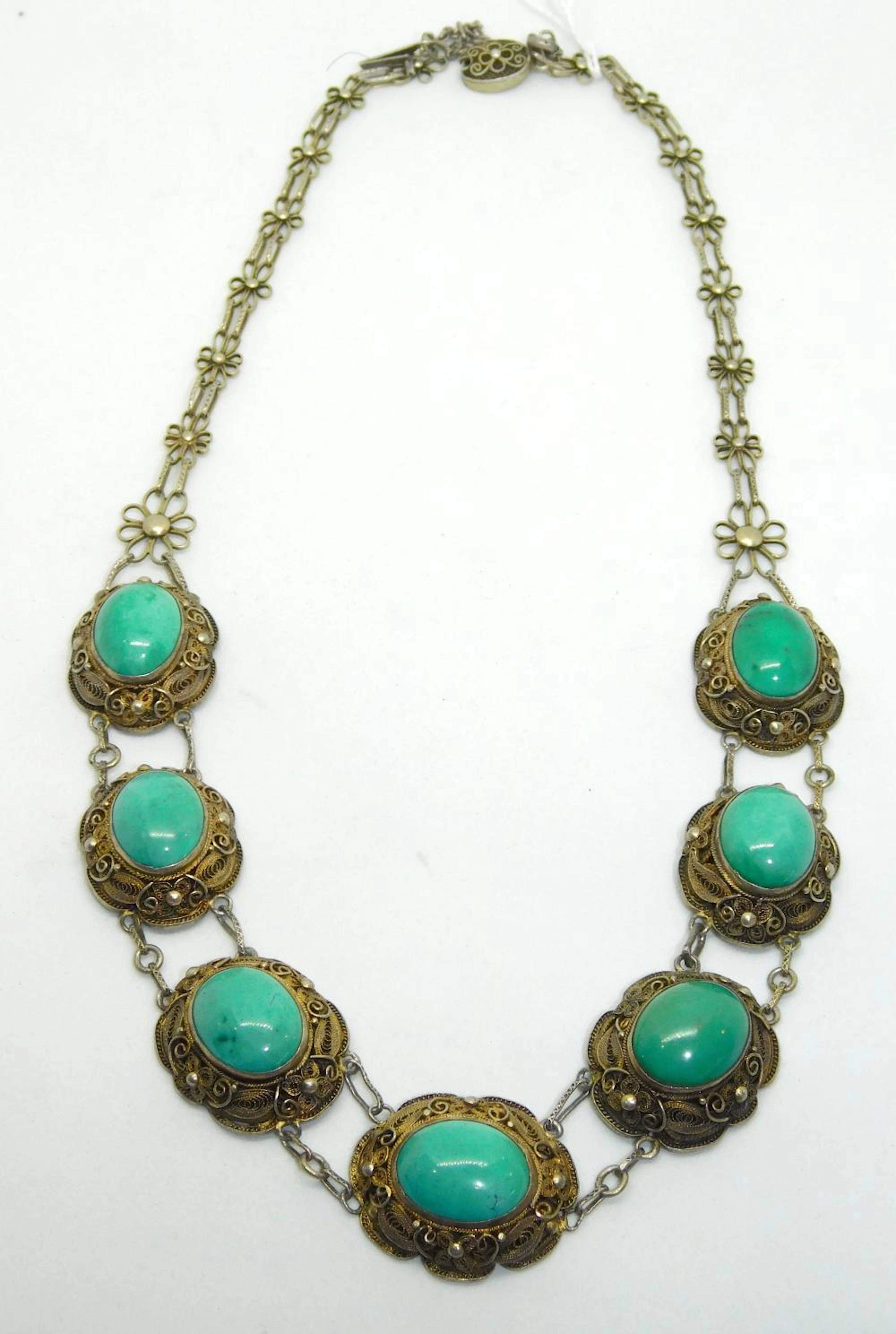 NECKLACE OF NATURAL TURQUESAS CABUJÓN AND SILVER. SHANGHAI YEARS 40
