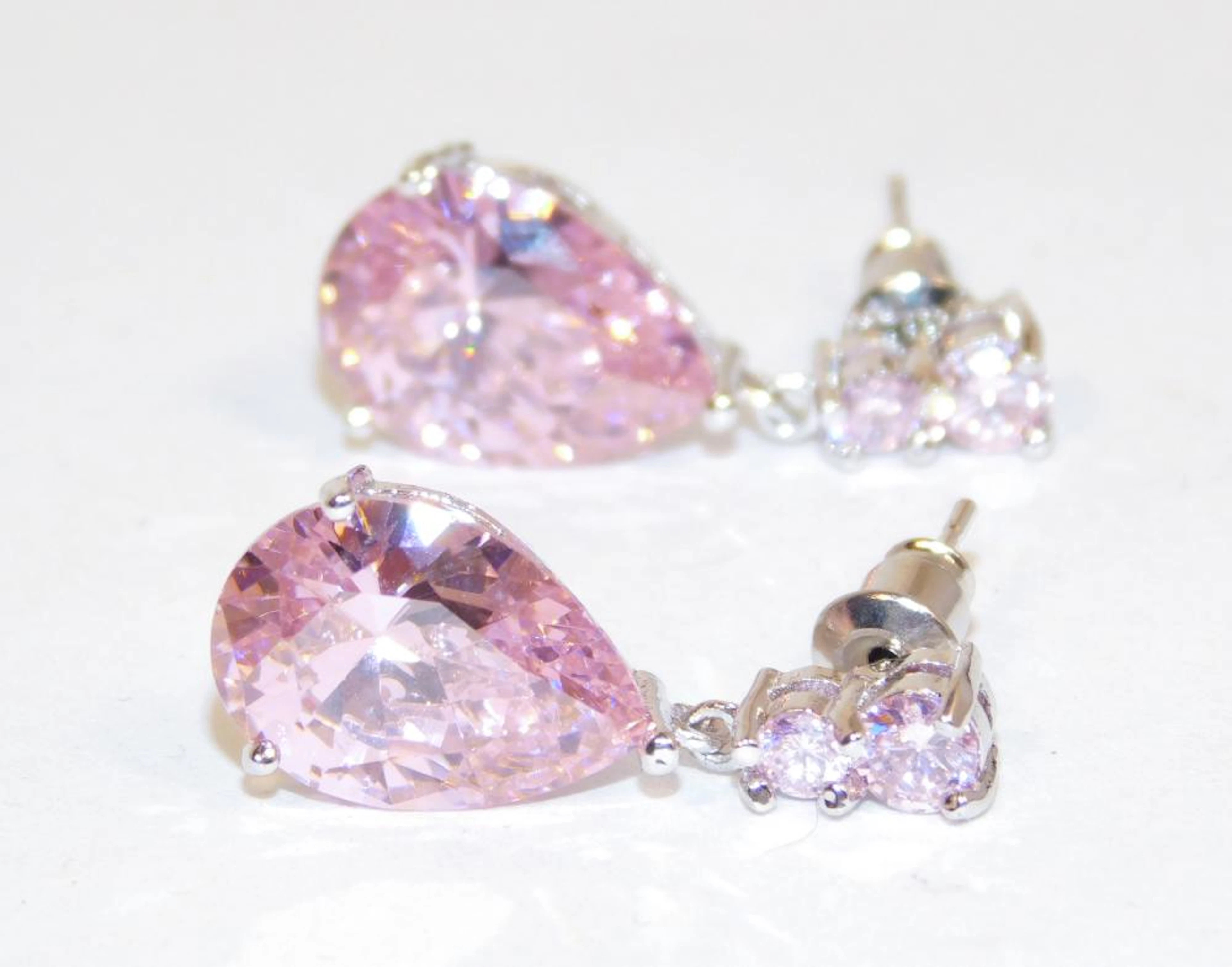 PENDIENTES en plata  con cristal color rosa-