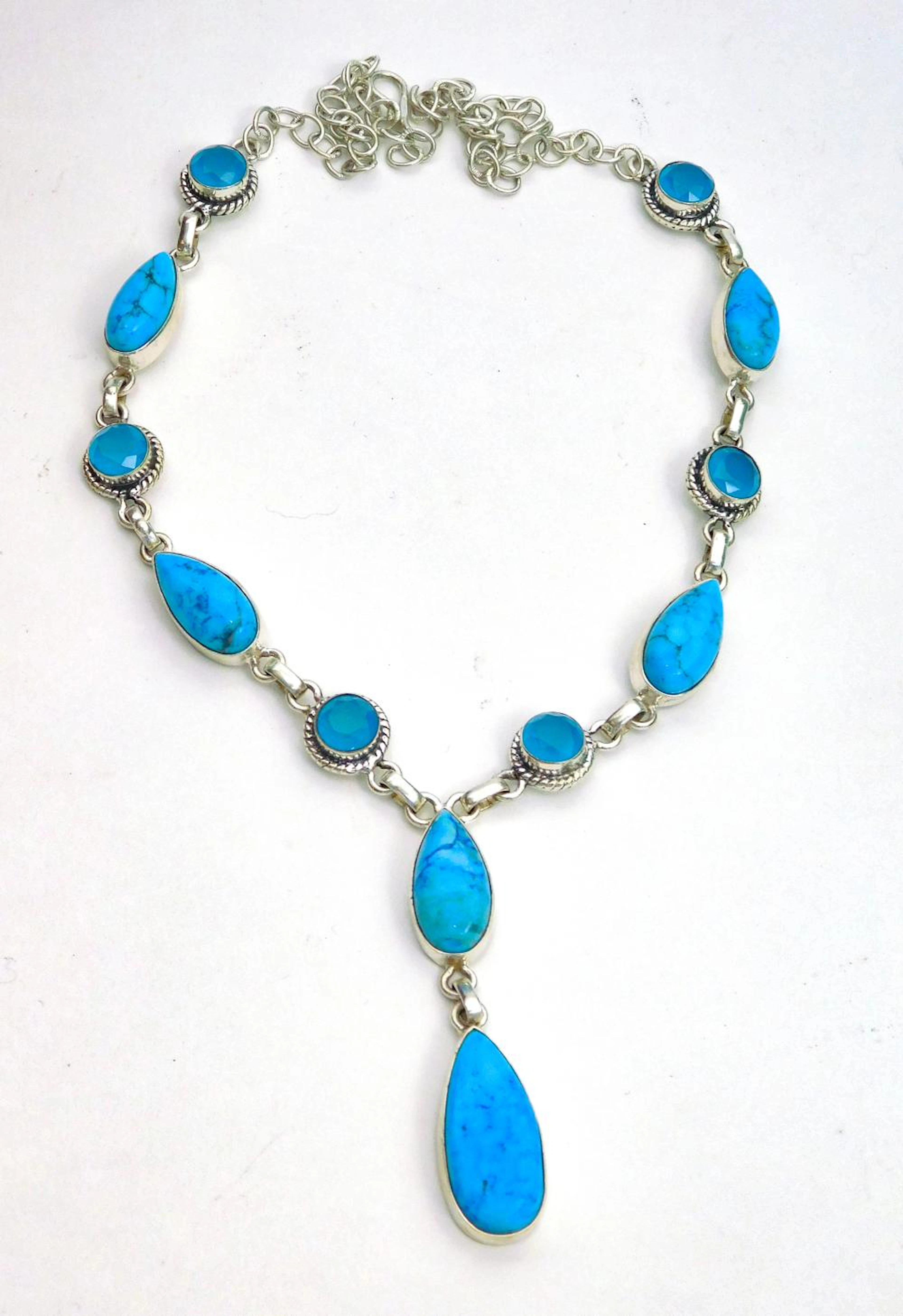 COLLAR-GARGANTILLA DE PLATA Y TURQUESAS y piedras a tono