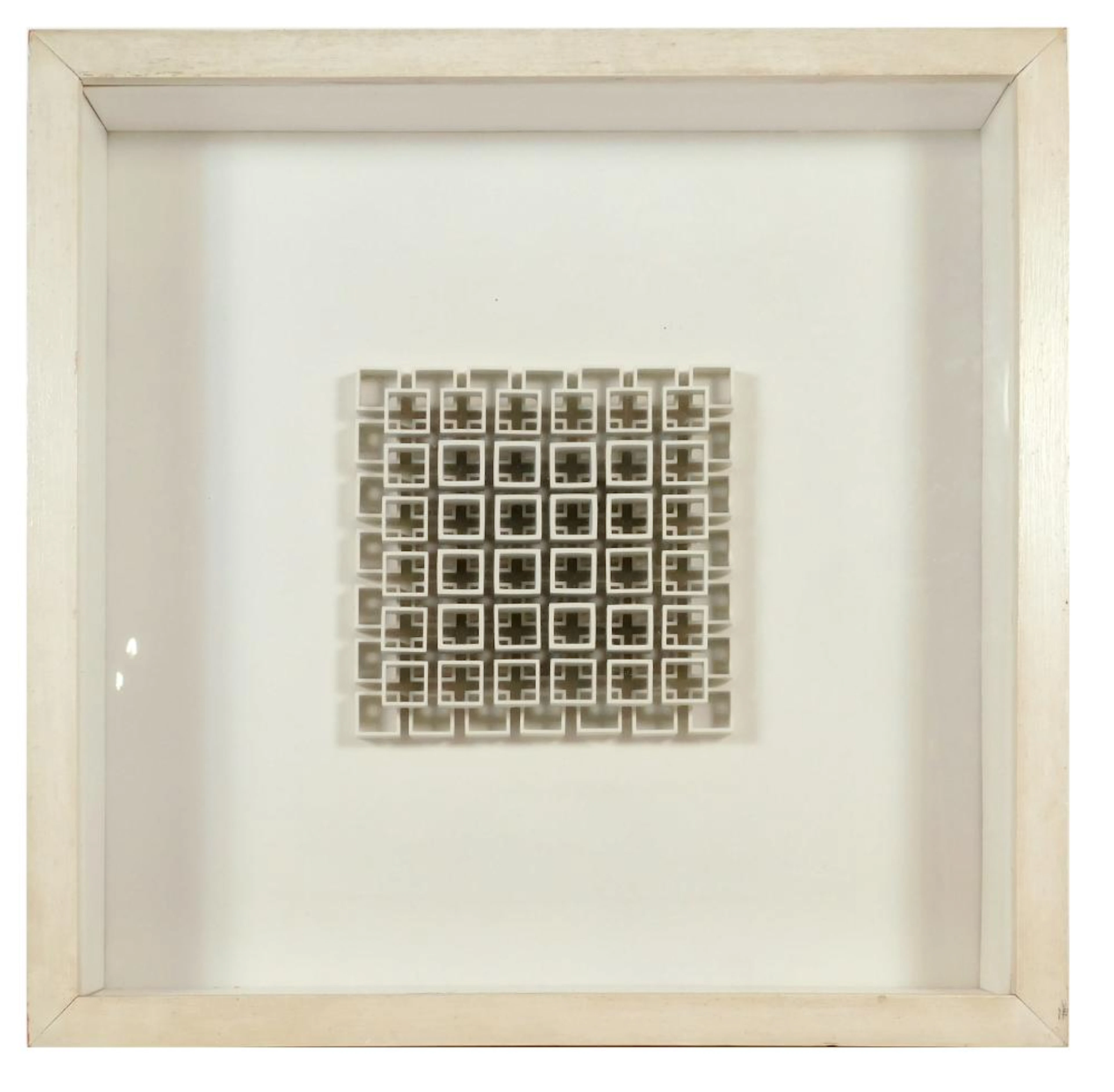 José NAVARRO VIVES (1931) "Composición cúbica en blanco"...
