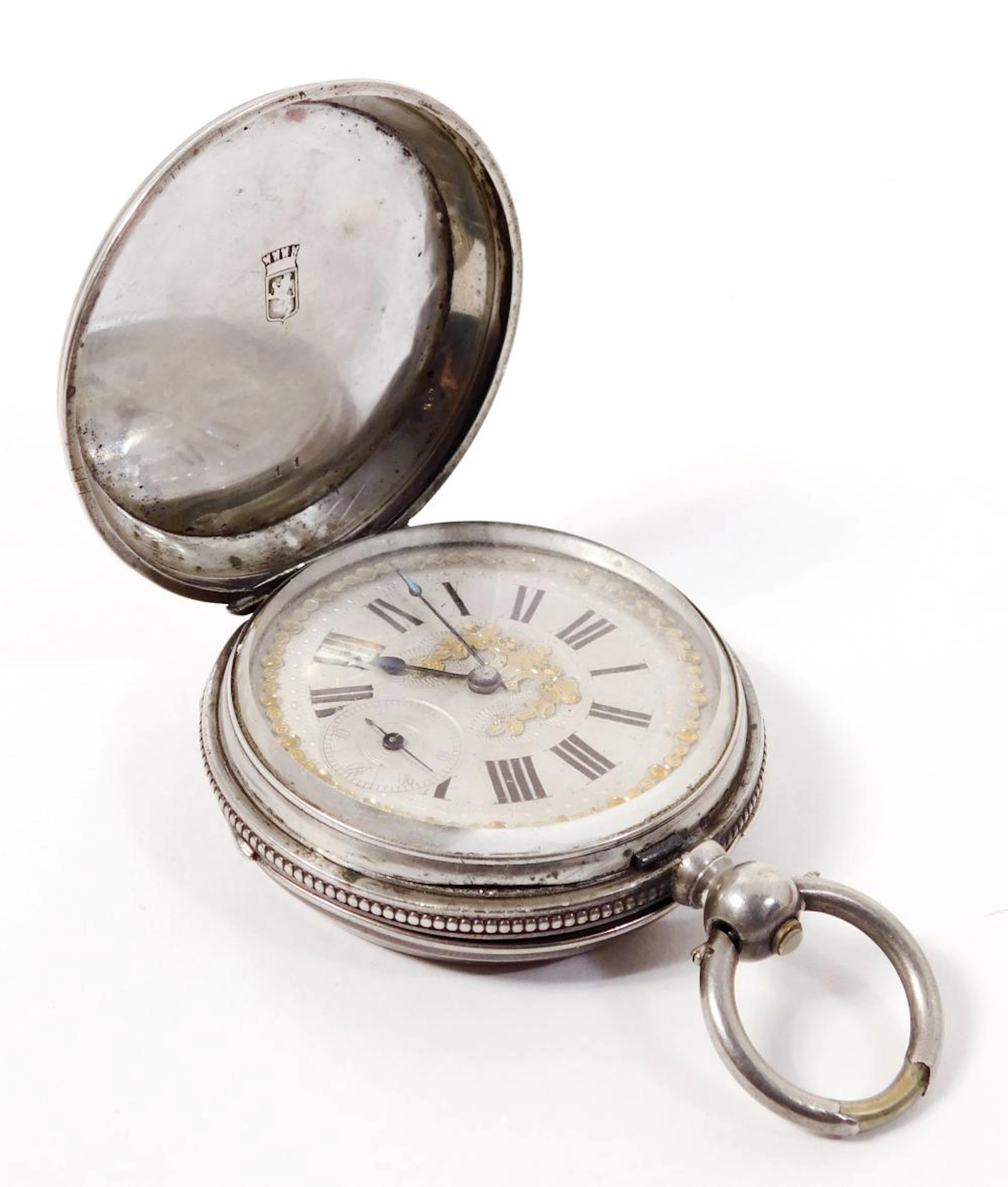 RELOJ DE BOLSILLO INGLÉS en plata con esfera decorada y numeración romana