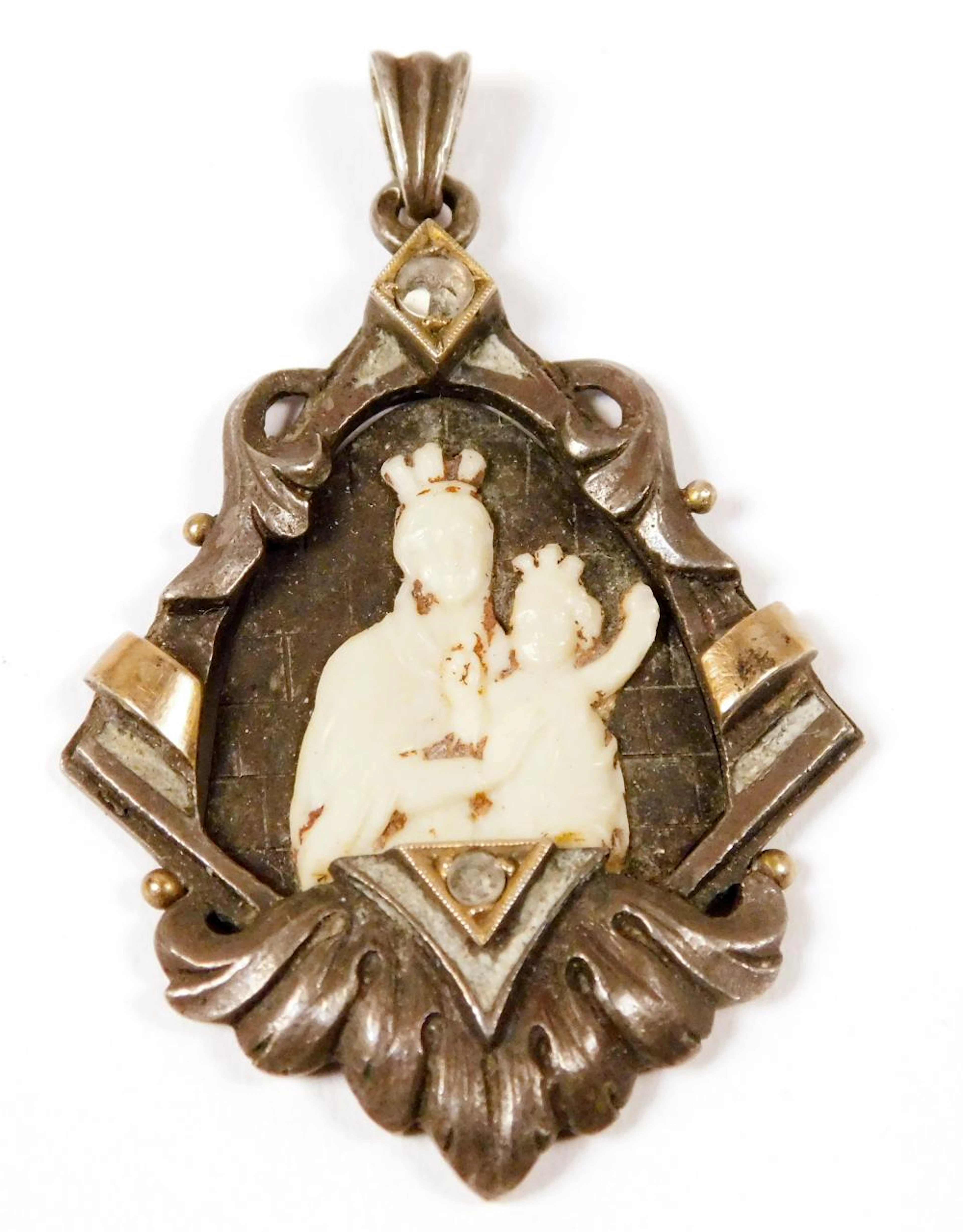 ANTIGUA MEDALLA DE VIRGEN CON NIÑO en plata y vistas en...