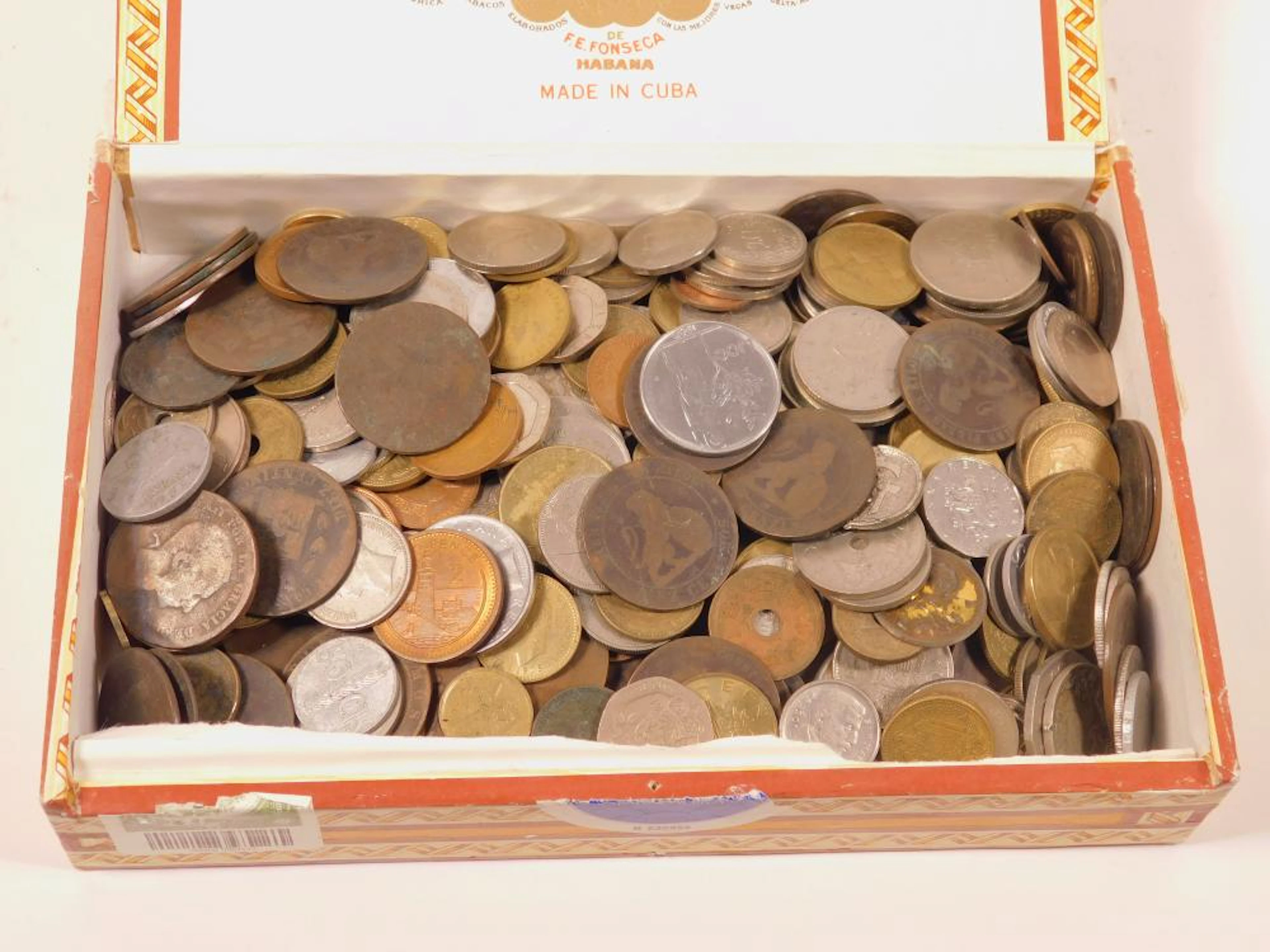COLECCIÓN DE 400 MONEDAS ANTIGUAS estrangeras y españolas