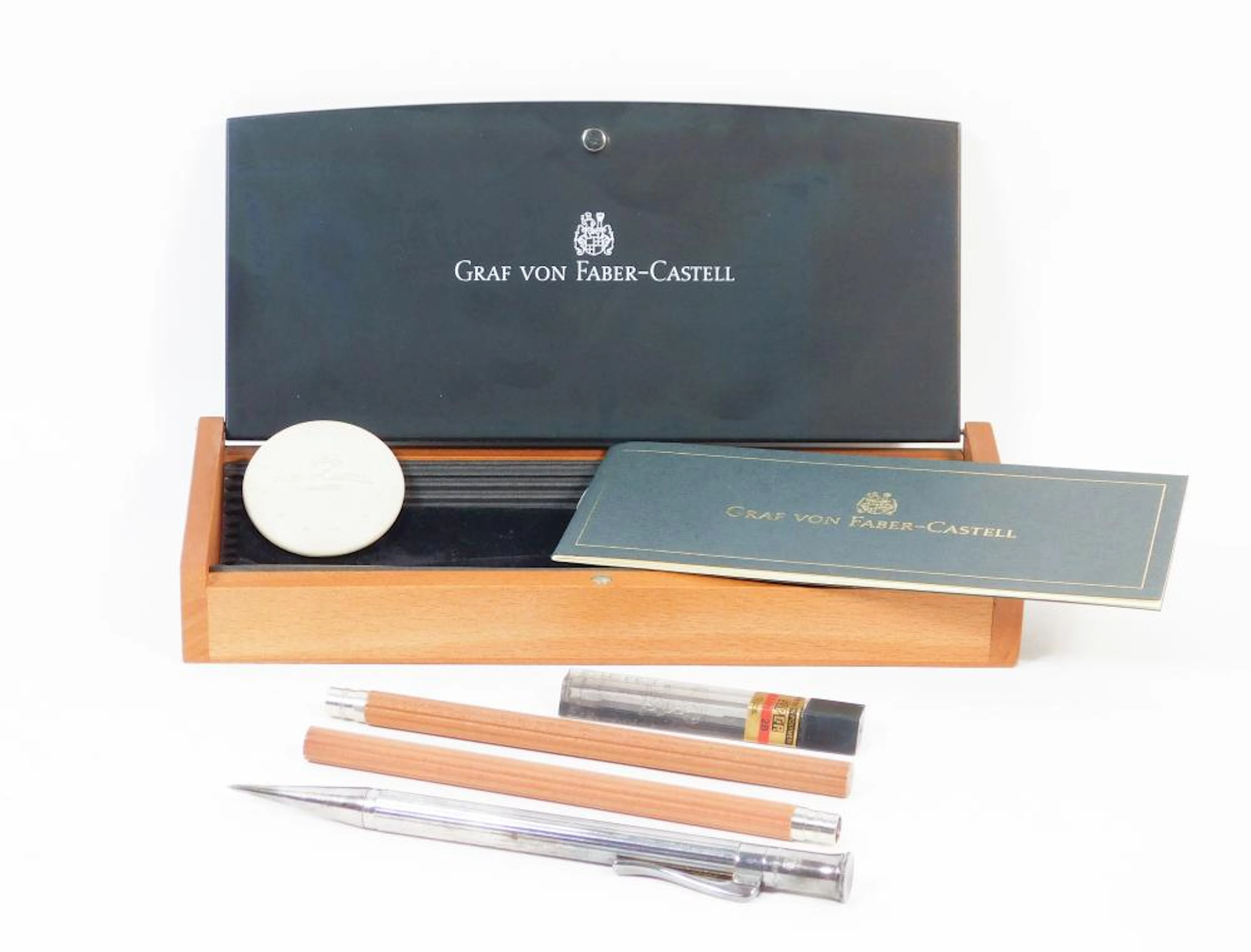 FABER-CASTELL. JUEGO DE LÁPIZES Y PORTAMINAS a estrenar con caja original