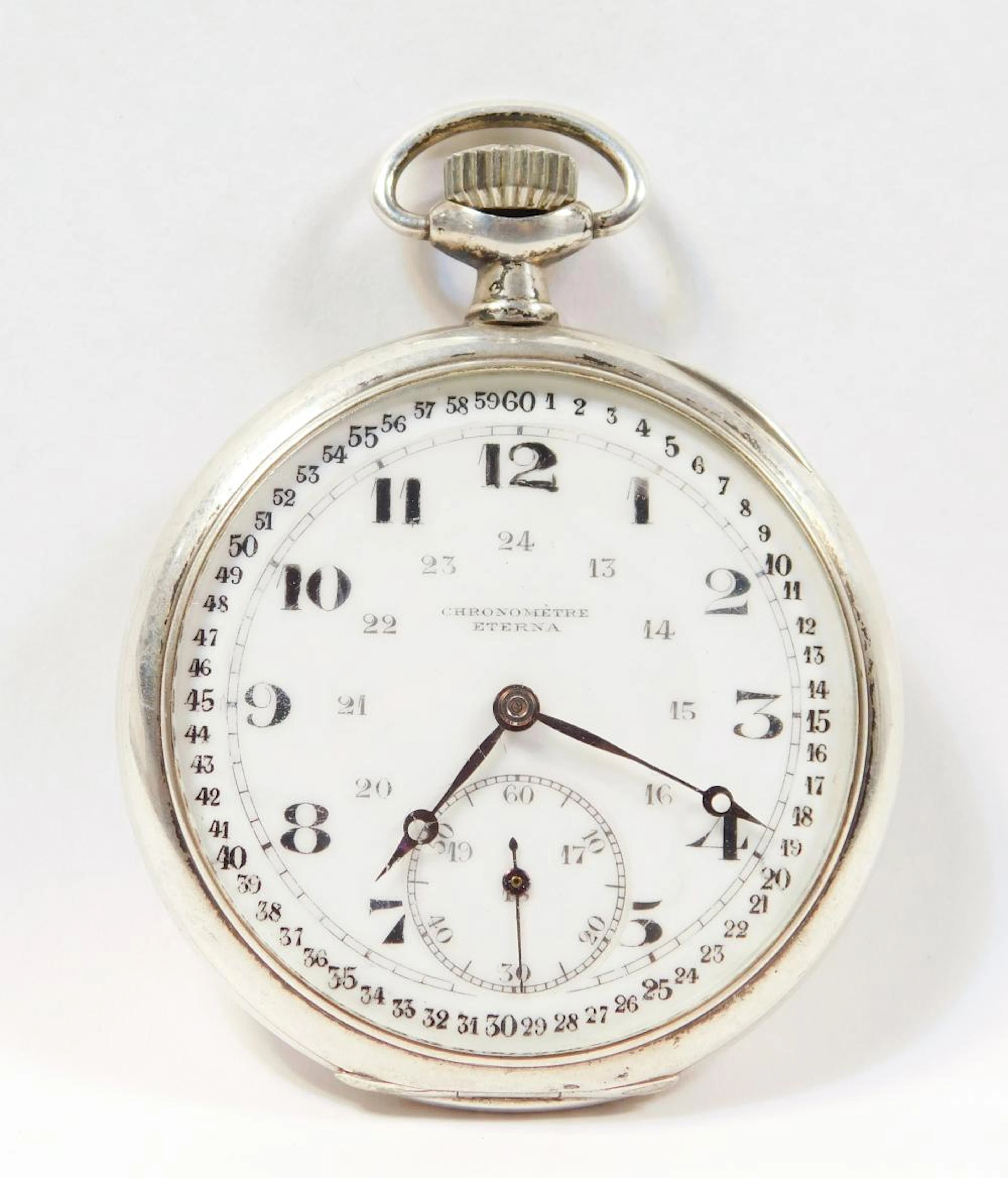 RELOJ DE BOLSILLO SUIZO ETERNA  en plata 800. En funcionamiento.