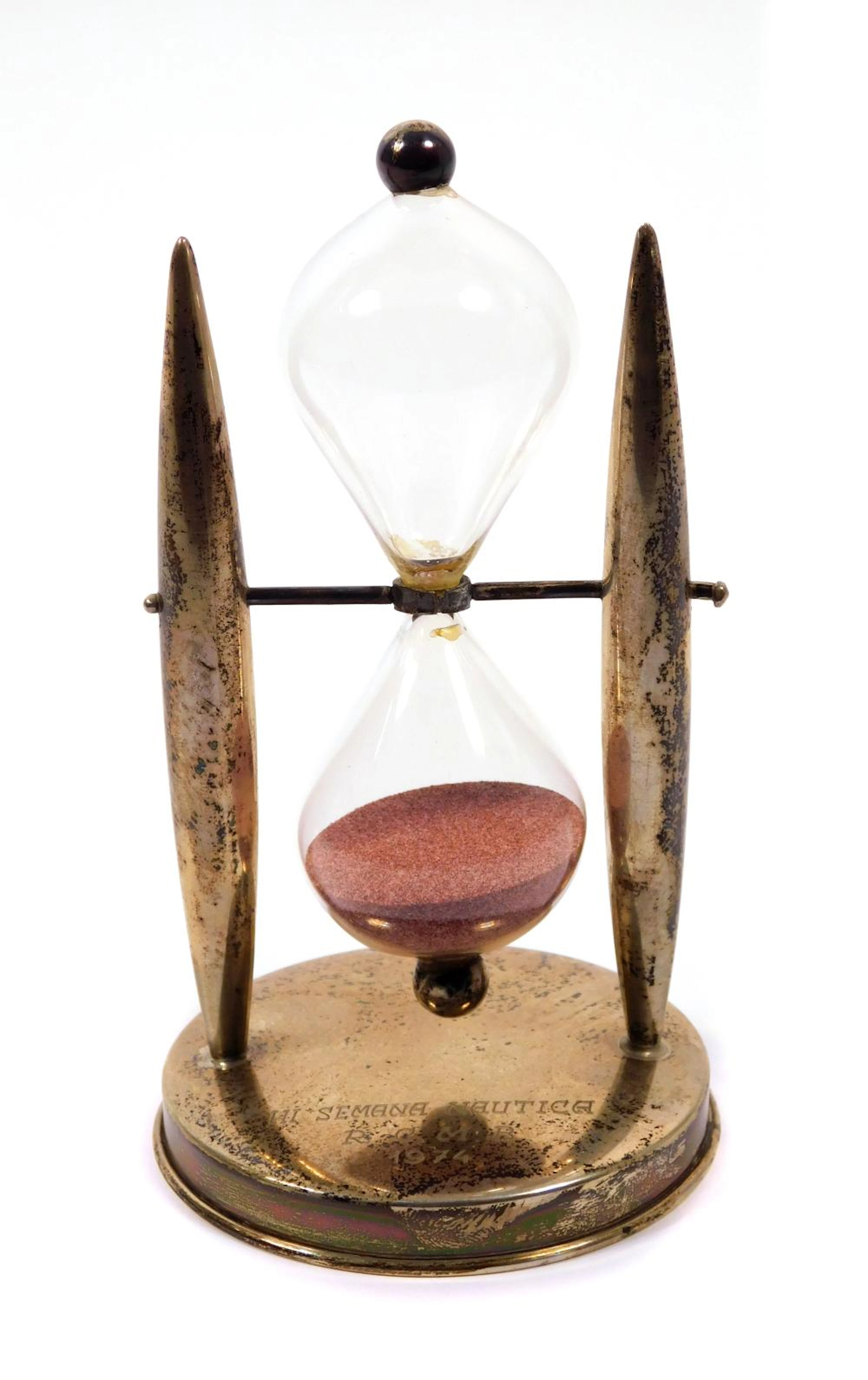 RELOJ DE ARENA en plata  Altura: 14 cm.