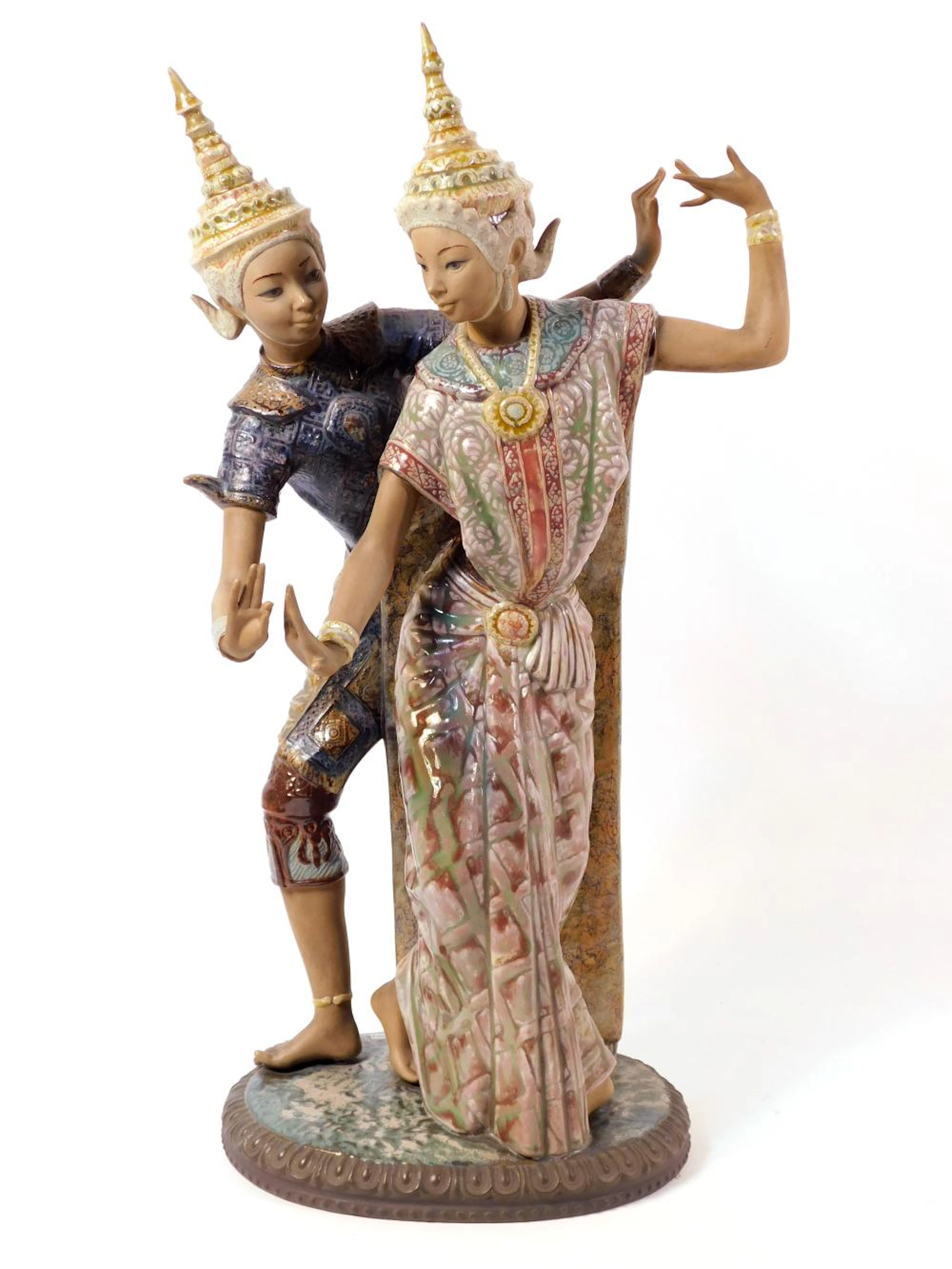 PAREJA DE FIGURAS TAILANDESAS en gres de lladró Altura: 53 cm.