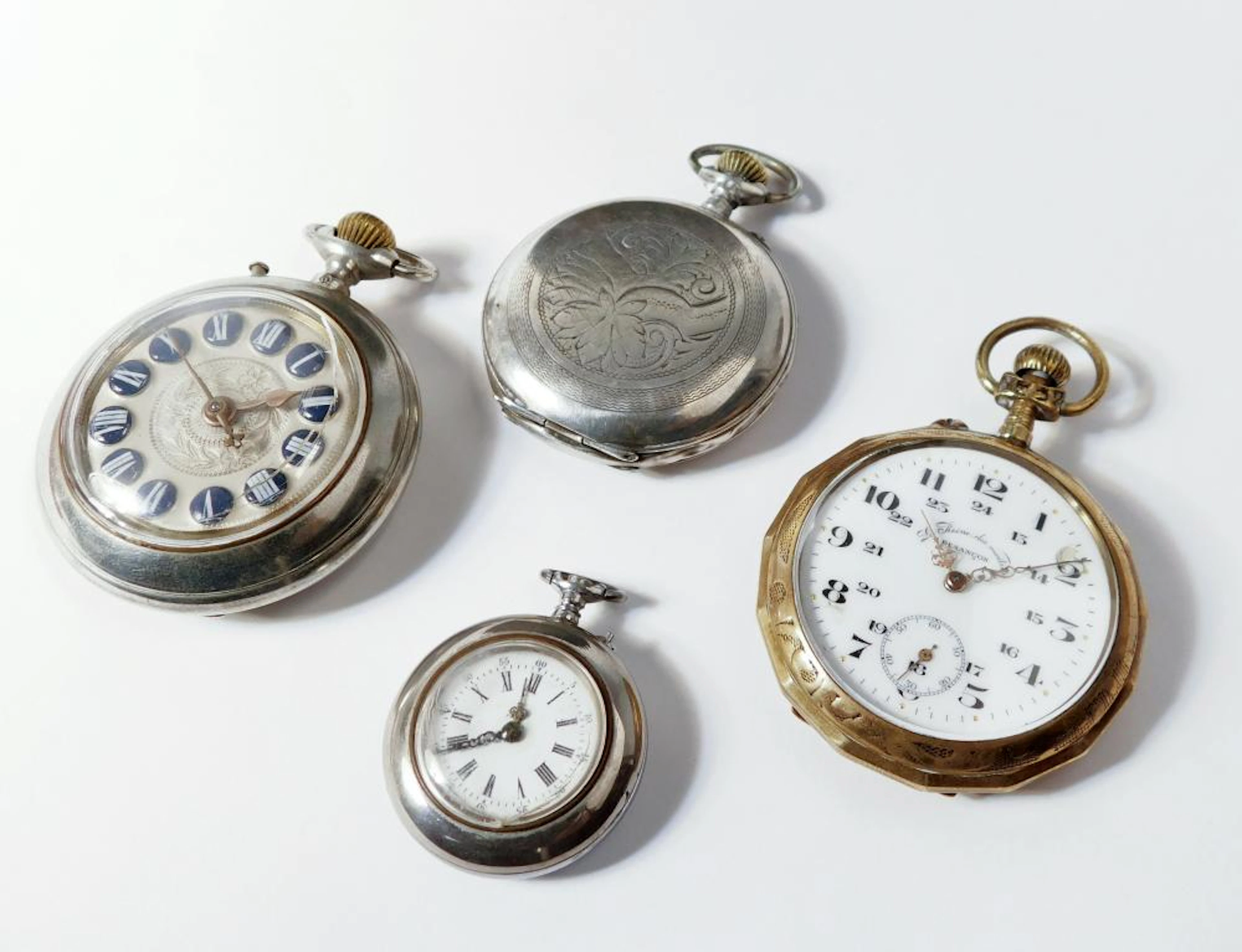 COLECCIÓN DE 4 RELOJES DE BOLSILLO en plaqué de plata y...