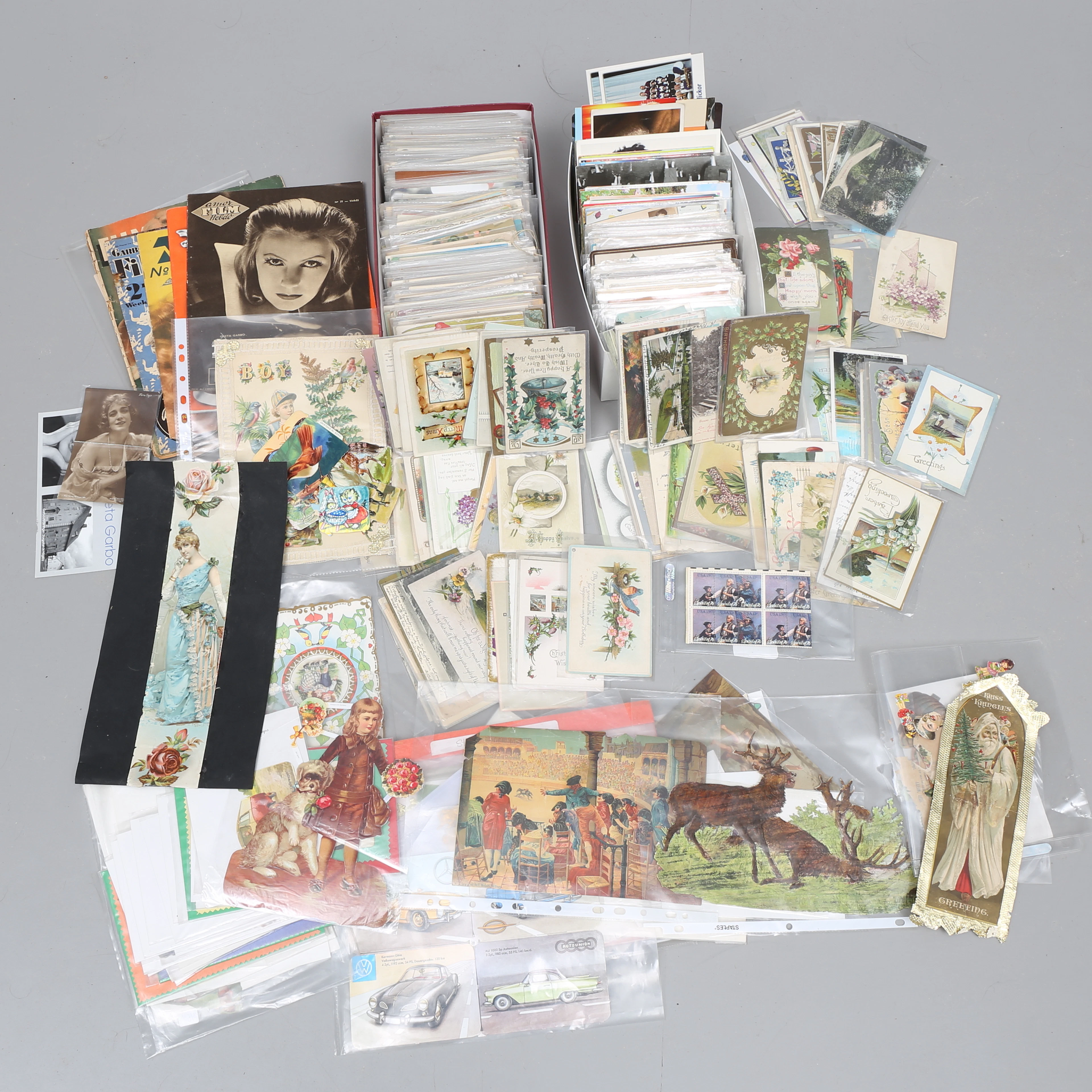 VYKORT, drygt 500 st, skrivna, med frimärken, BOKMÄRKEN, FILMTIDNINGAR om Greta Garbo, 1900-talets början, USA.