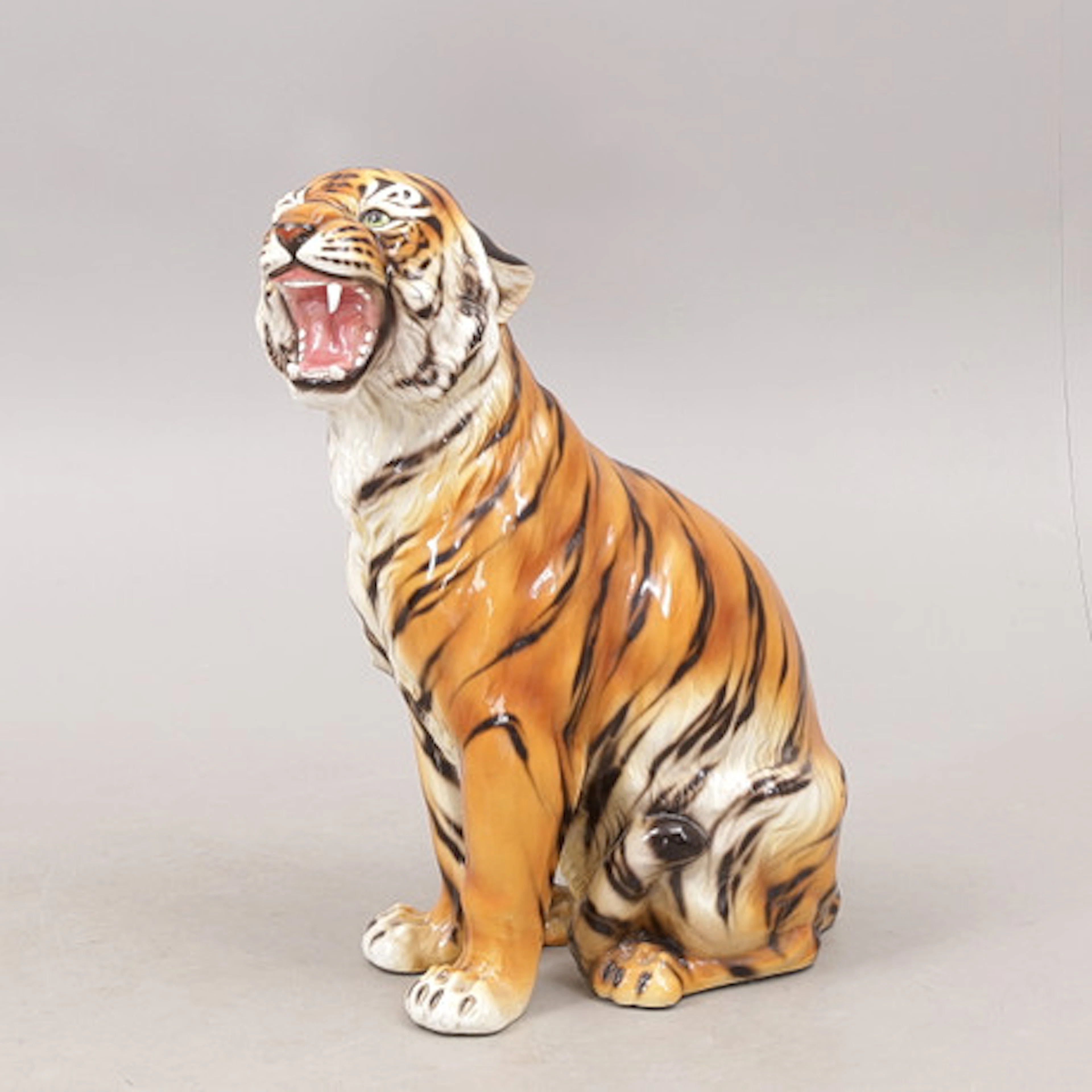 GOLVFIGURIN, tiger, porslin.