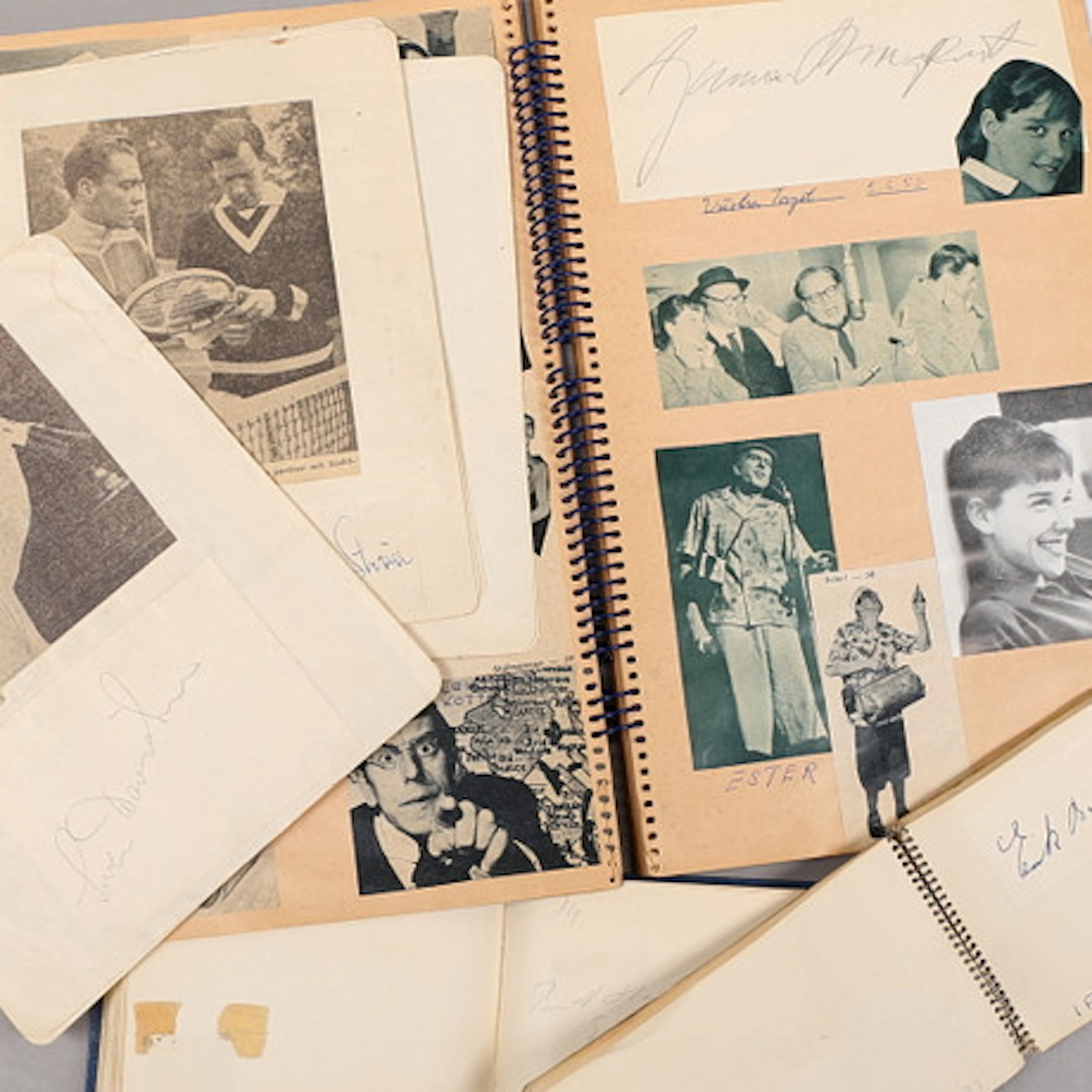 AUTOGRAFER, 3 album, 1900-talets mitt.