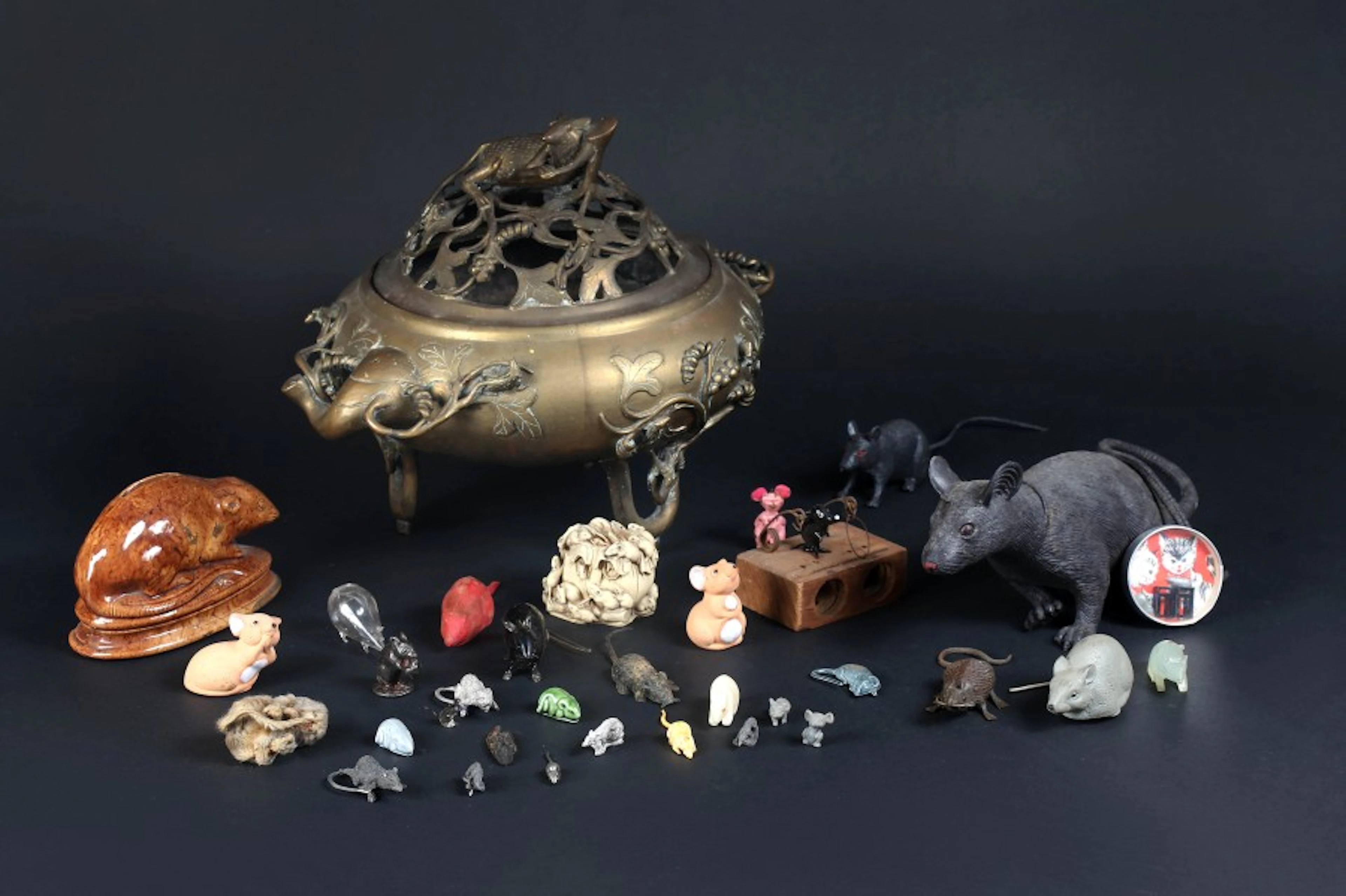 COLLECTION AUTOUR DE LA FIGURE DU RAT