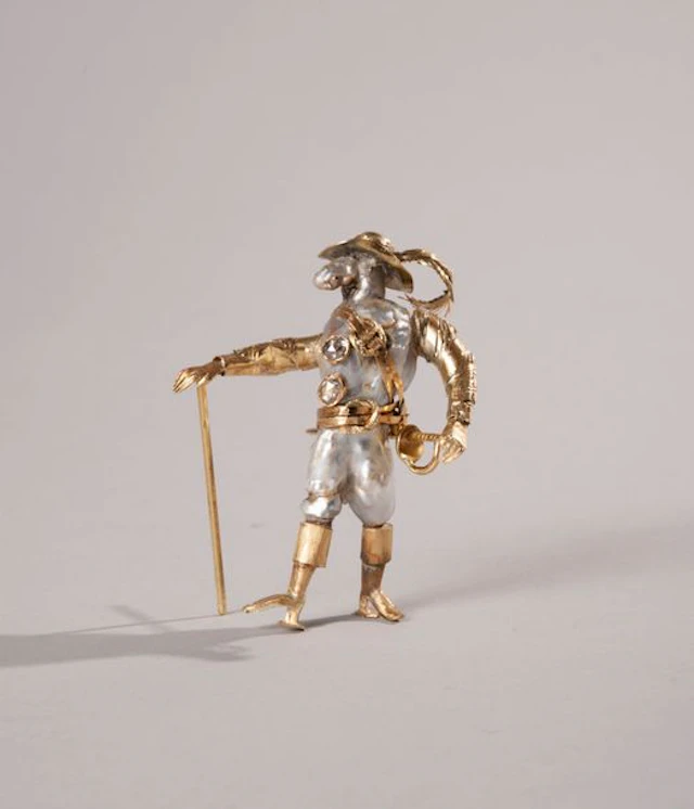 SUJET EN OR ET PERLES baroques figurant un…