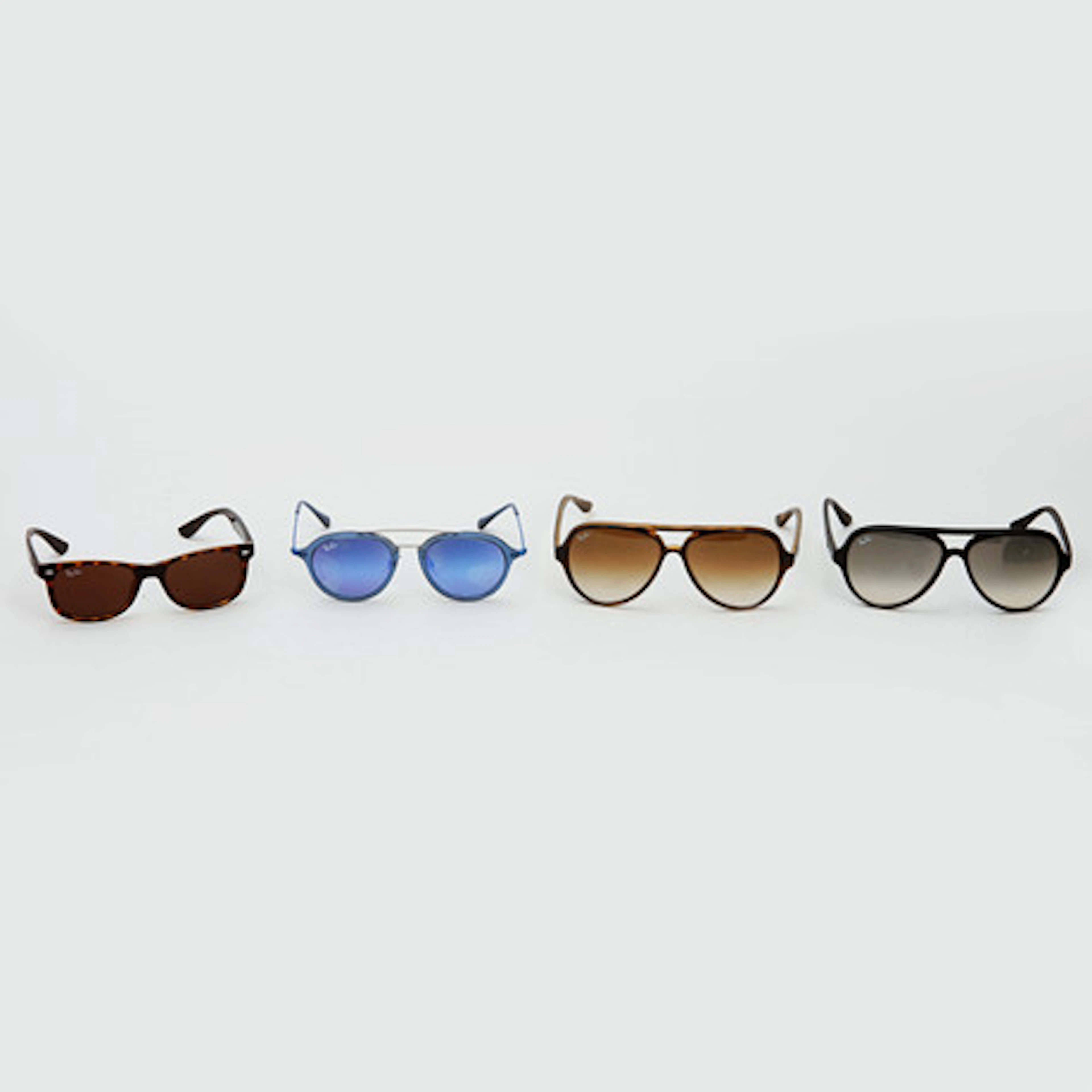 SOLGLASÖGON, 4 stycken, Ray-Ban varav två …