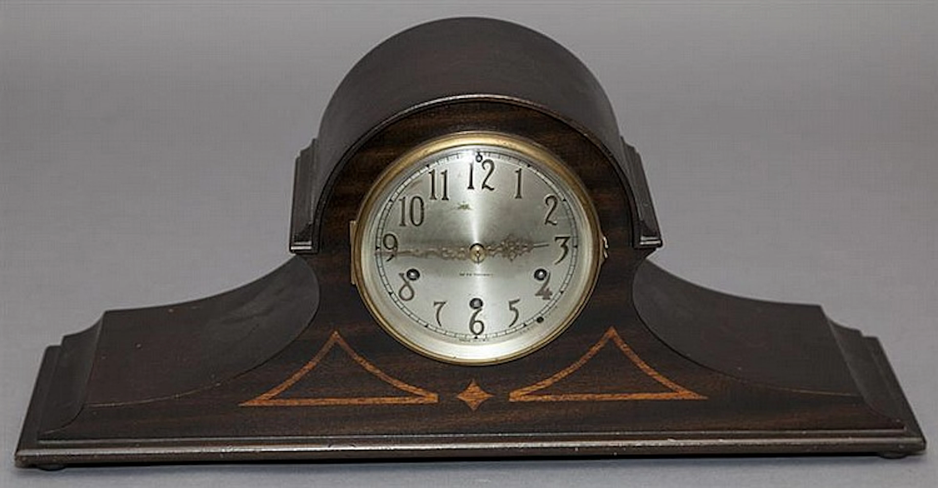 Seth Thomas tambour shelf clock, 9 1/4 x 21 x 5 1/2 in.