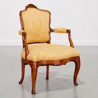 Italian Rococo carved walnut fauteuil
