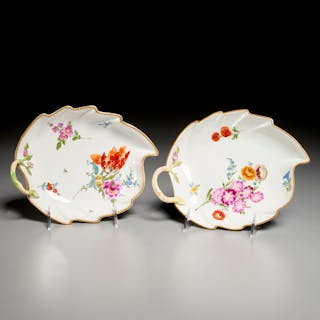 (2) early Meissen porcelain leaf dishes