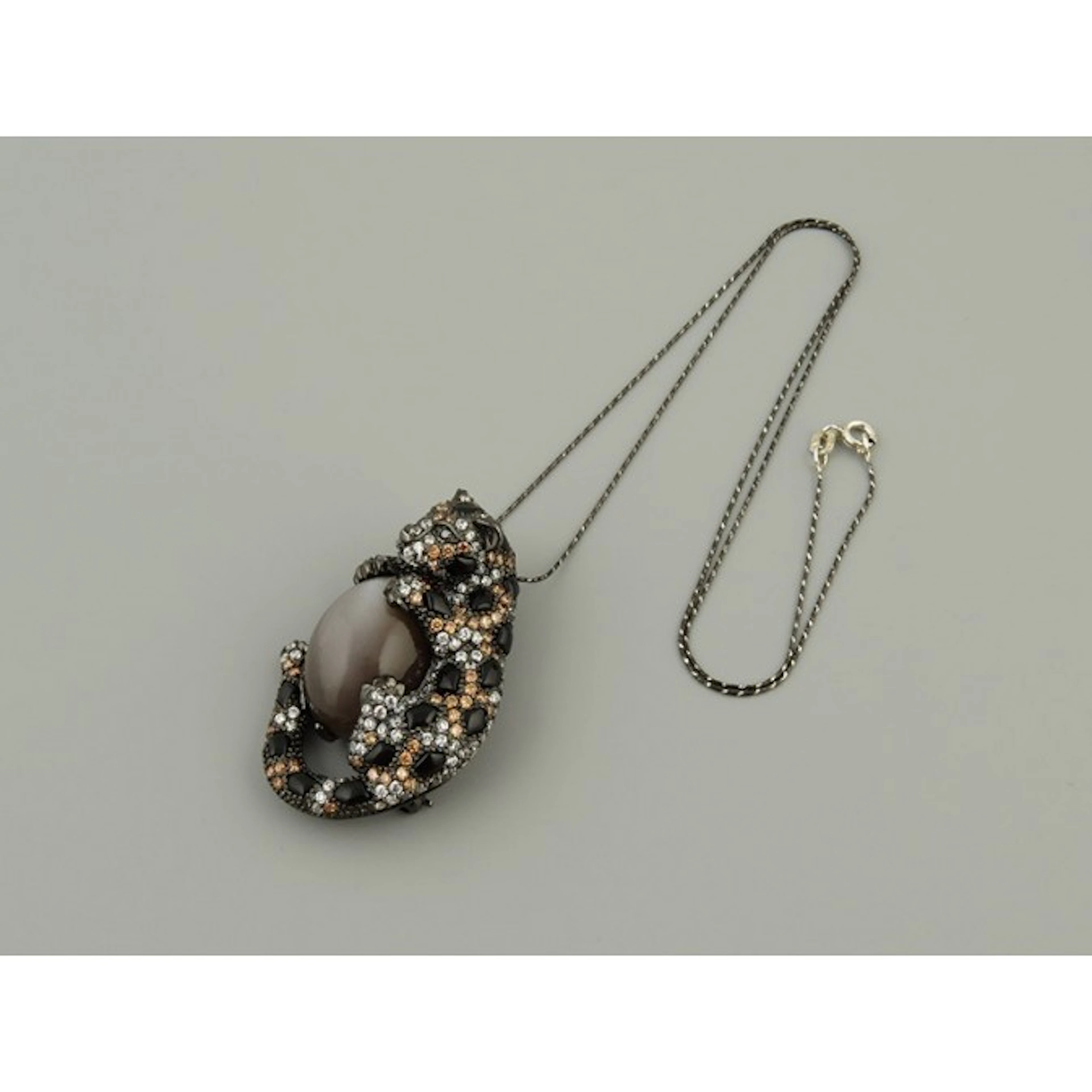 BROCHE