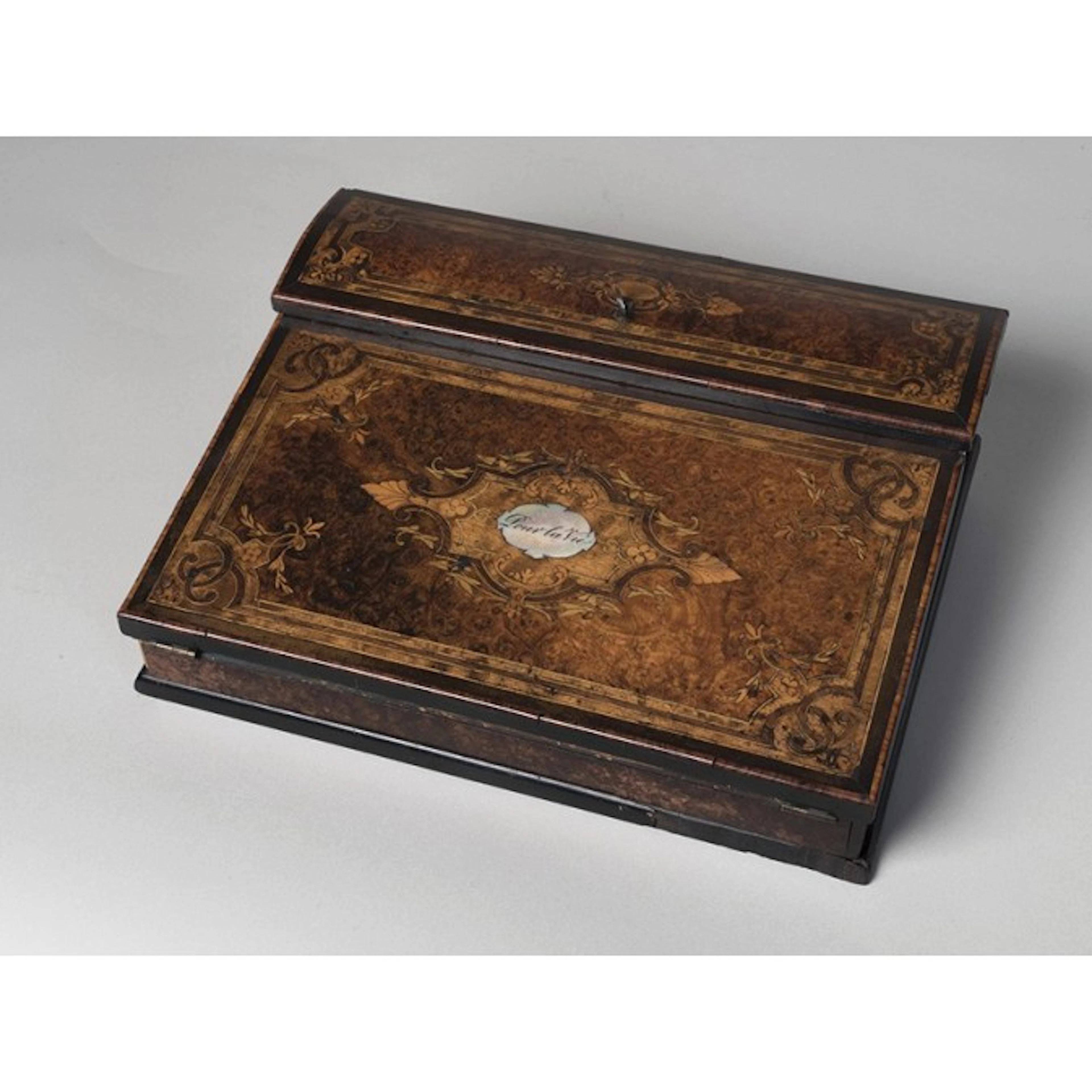 CAJA ESCRITORIO DE VIAJE,SIGLO XIX