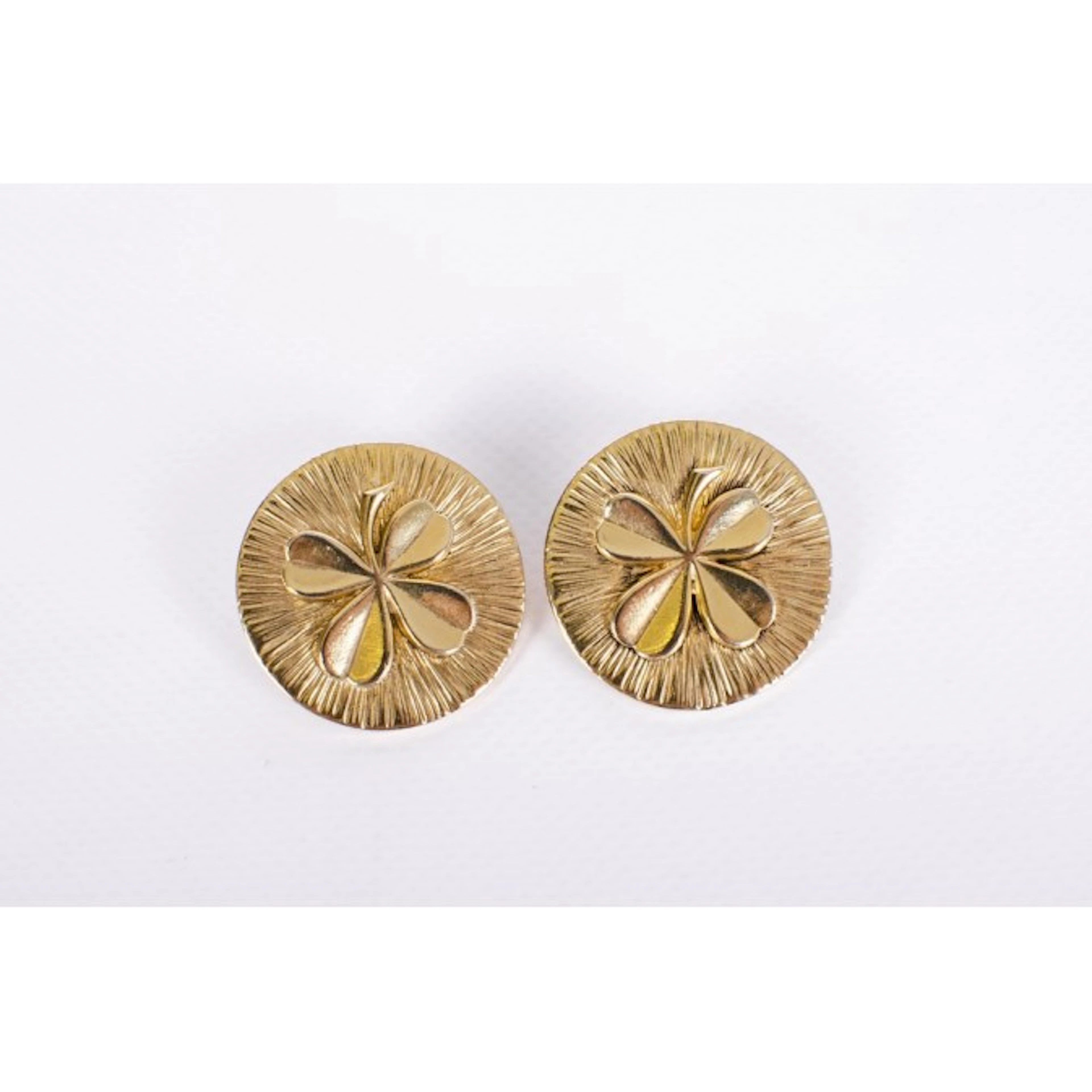 PENDIENTES CHANEL TRÉBOL