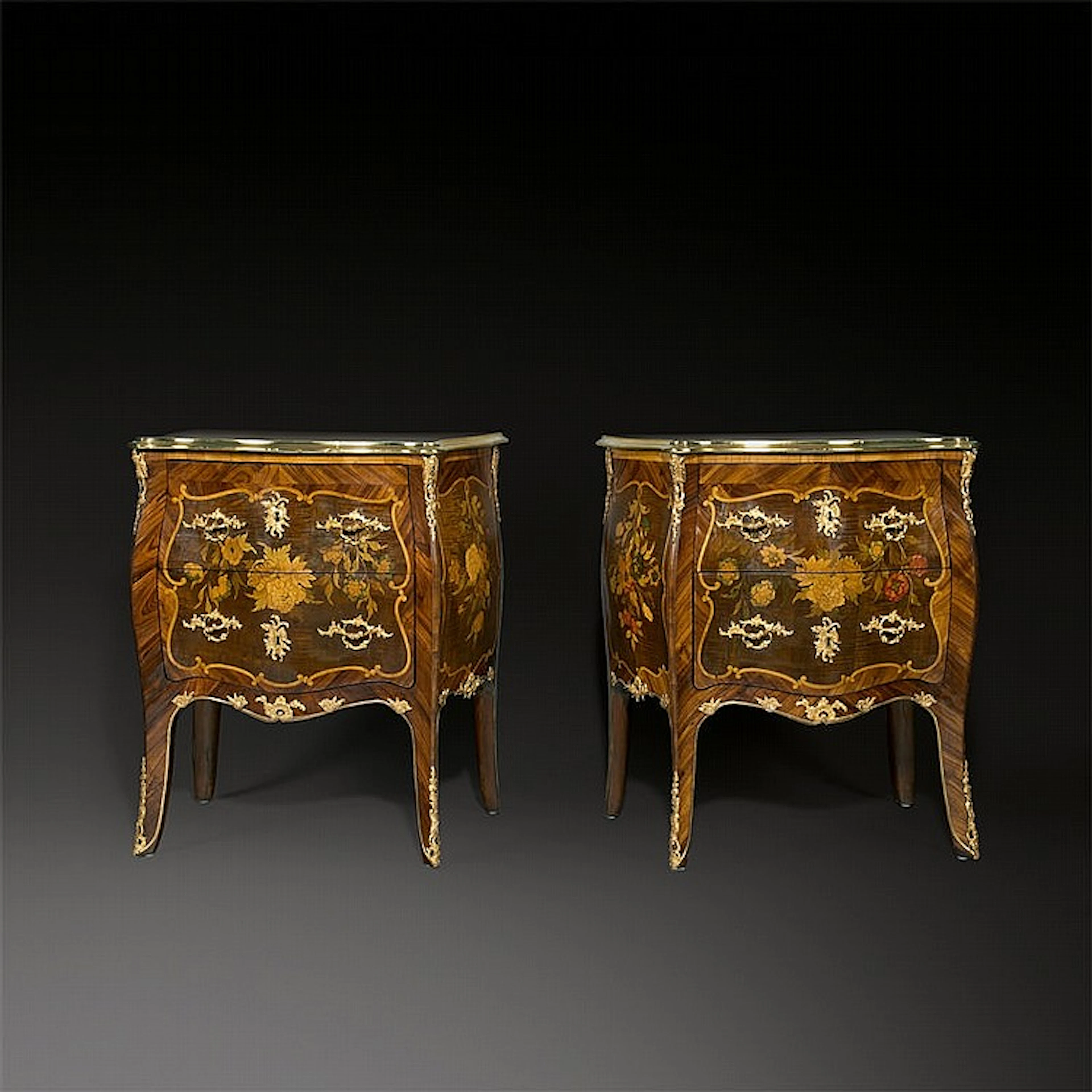 Dresden Court Carpenter, Pair of drawed commodes w