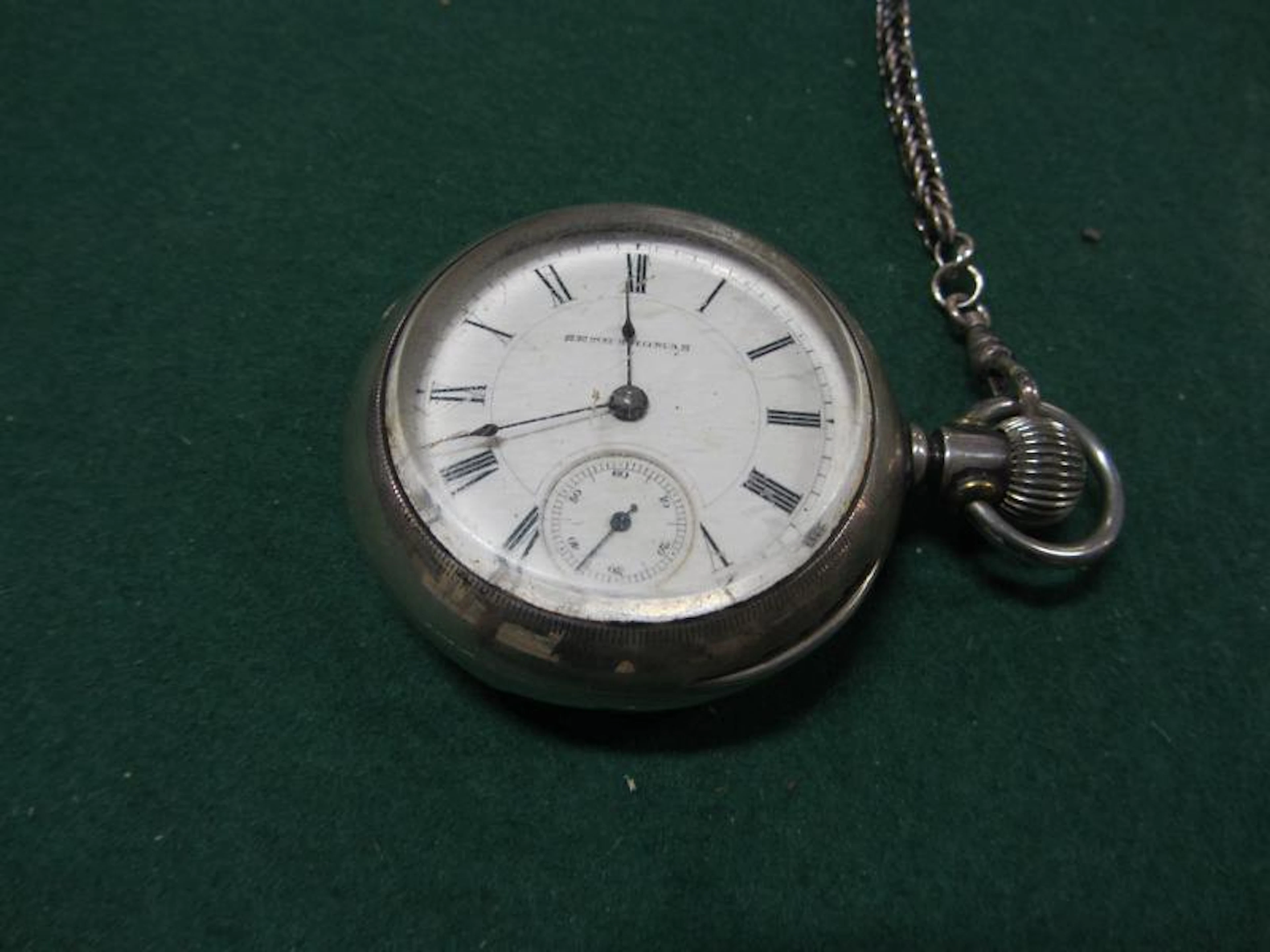 Antikt fickur silver d-55 mm tjocklek 15 mm