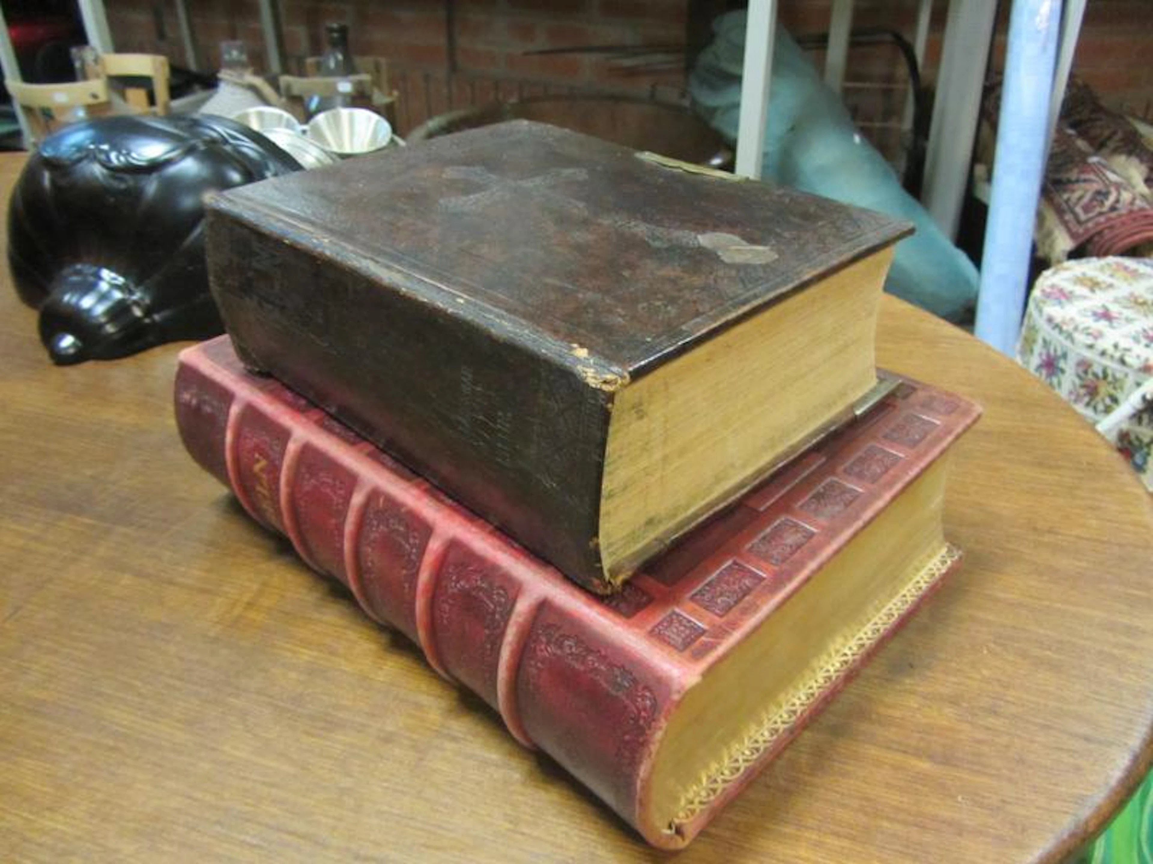 Antik bibel och Familjebibel