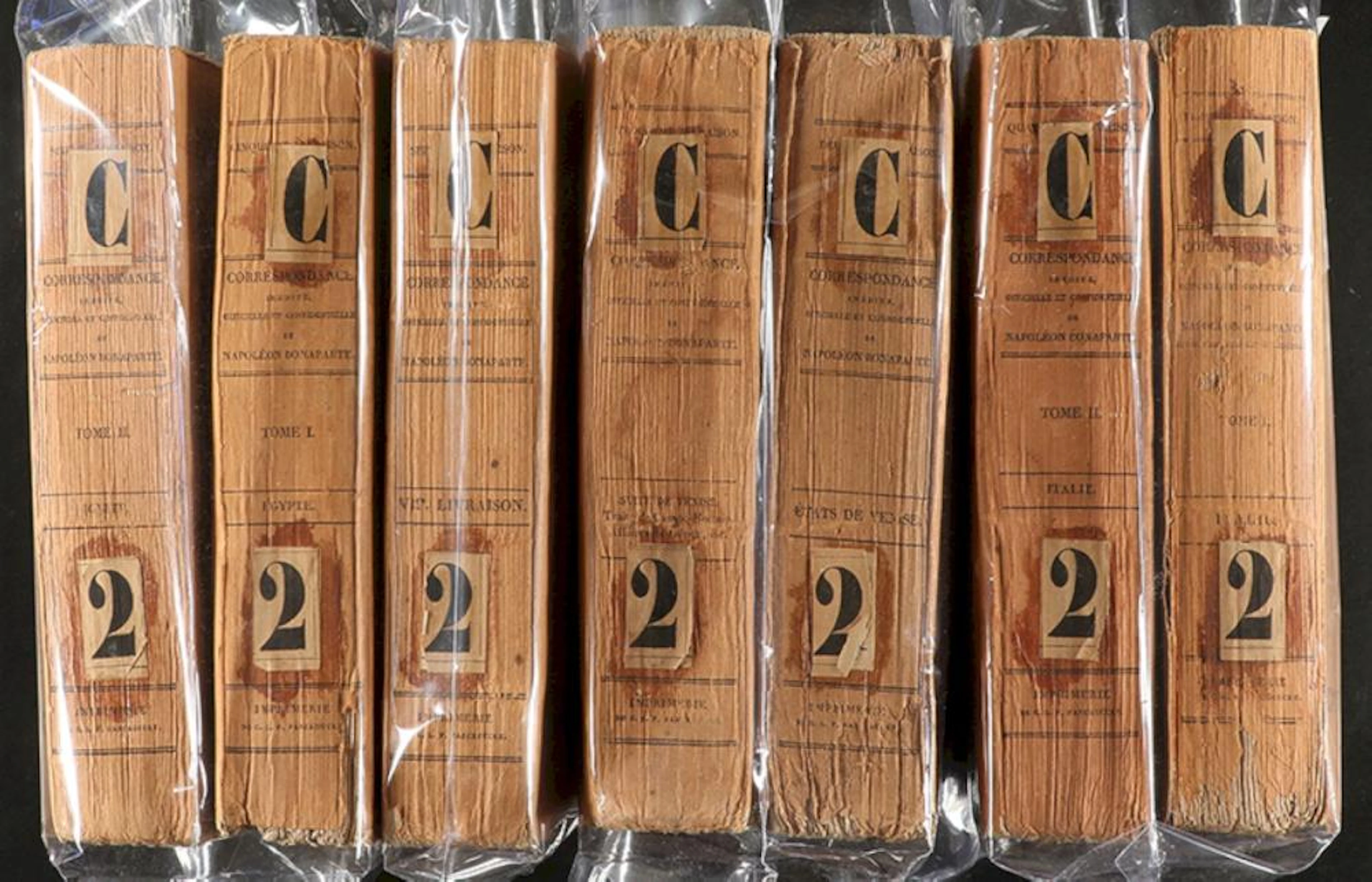 1819-1820. LIBRO: (HISTORIA-NAPOLEÓN). CORRESPONDA?