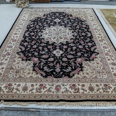 Sino Kashan Carpet, China, 9.9 x 14.4