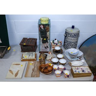 Assorted Collectible & Decorative Items
