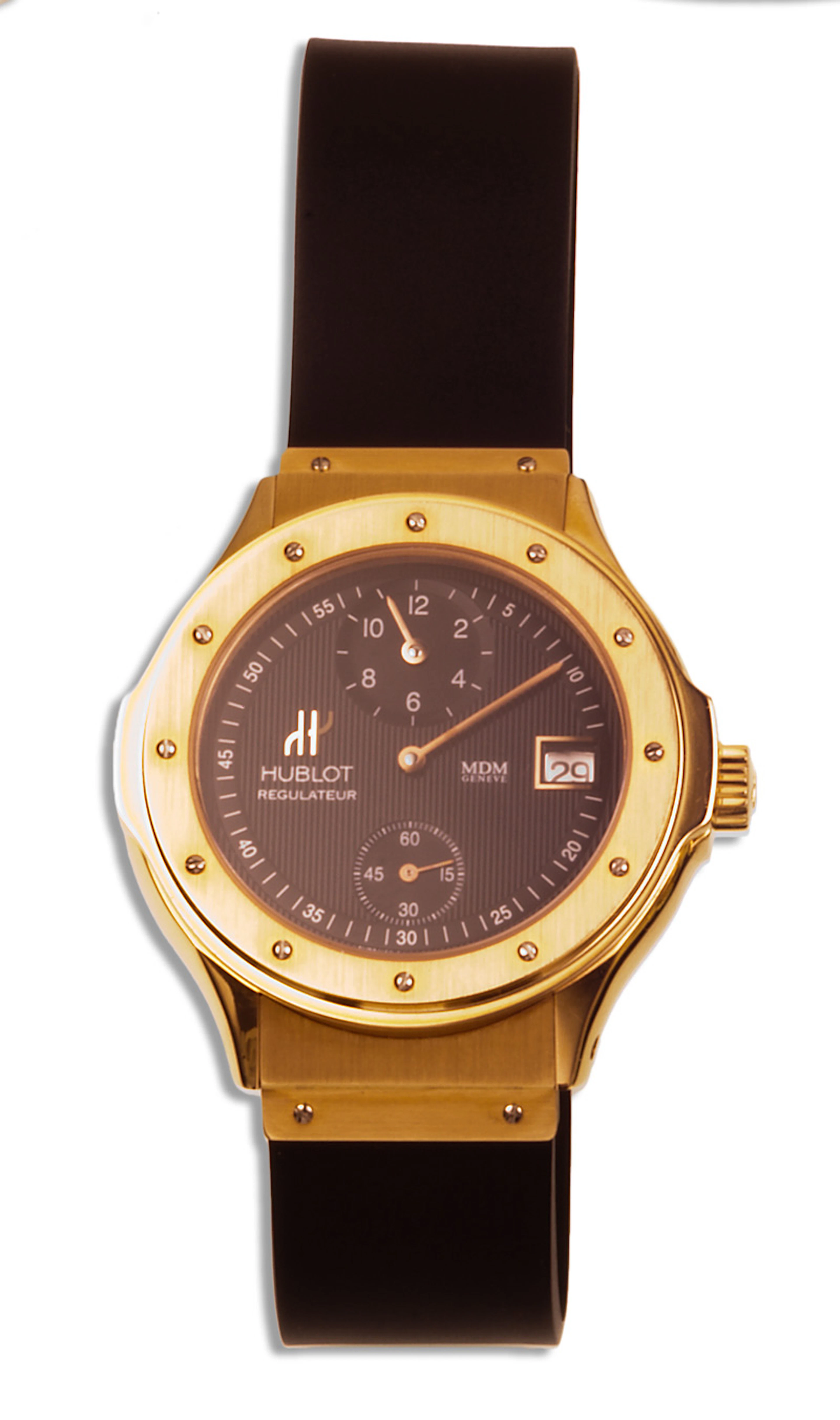 Reloj Hublot en oro rosa de 18 k. Regulador. Con correa de caucho.