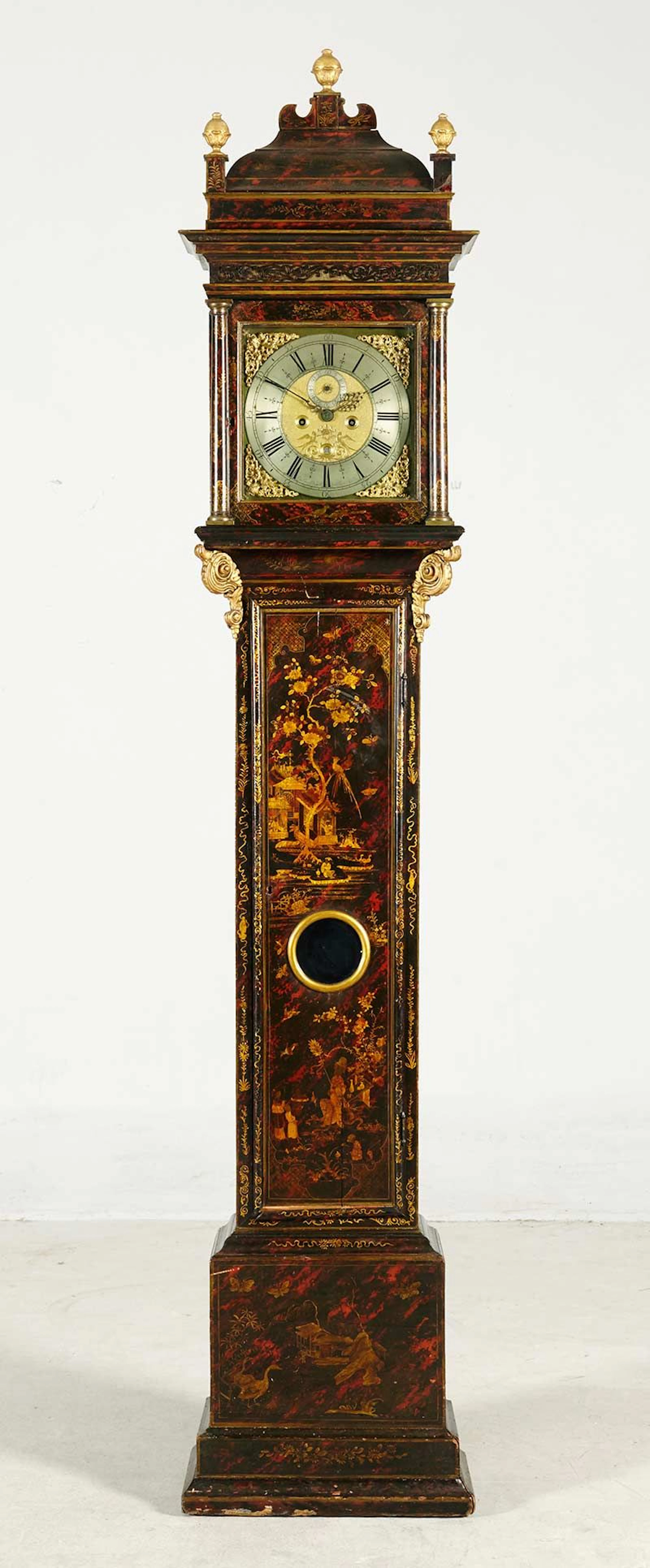Francis Gregg* Reloj de caja alta o "Grand father" en madera lacada